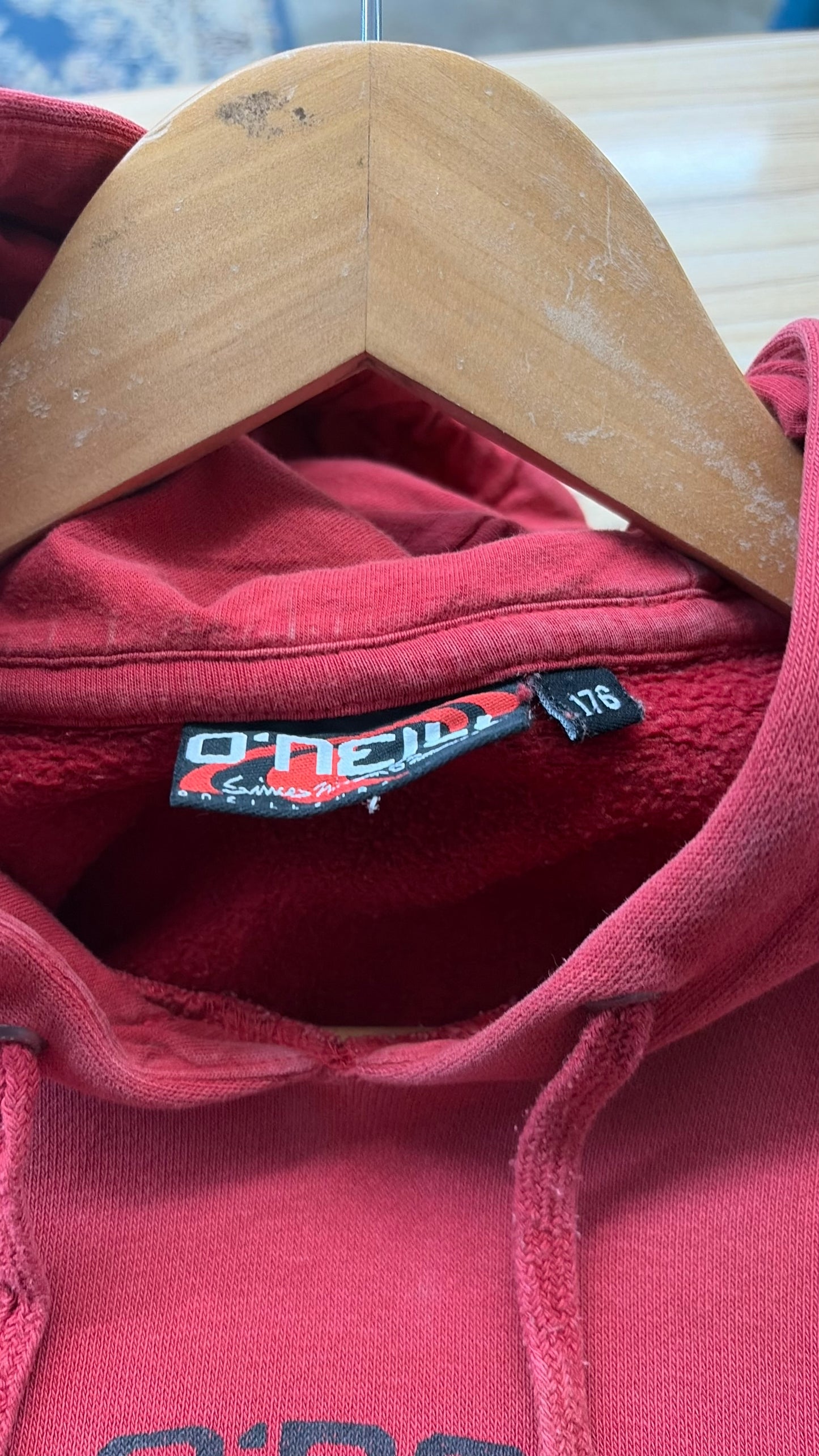 2000s O’Neill Hoodie Medium