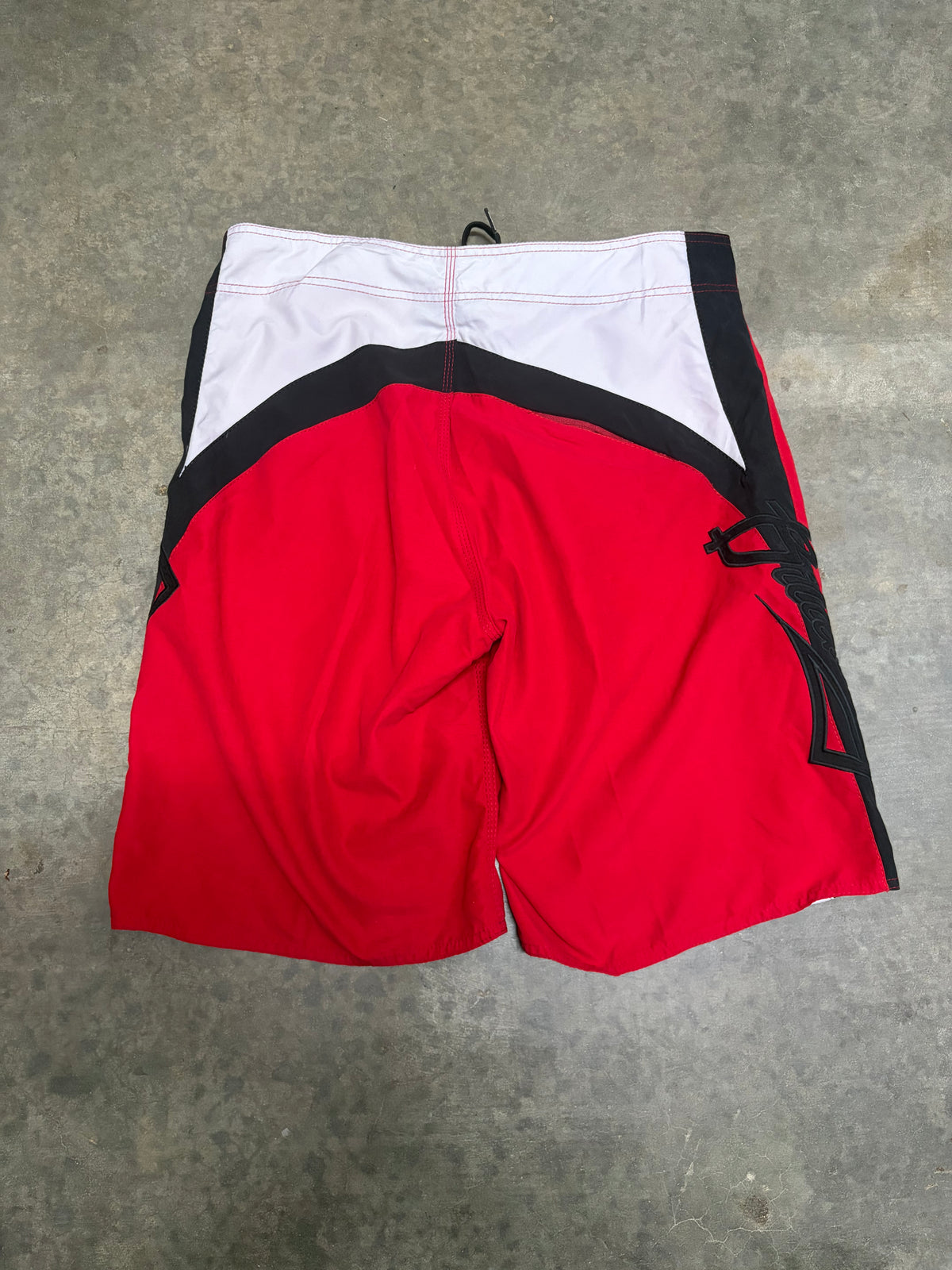 2000s Billabong Boardies Size W34”