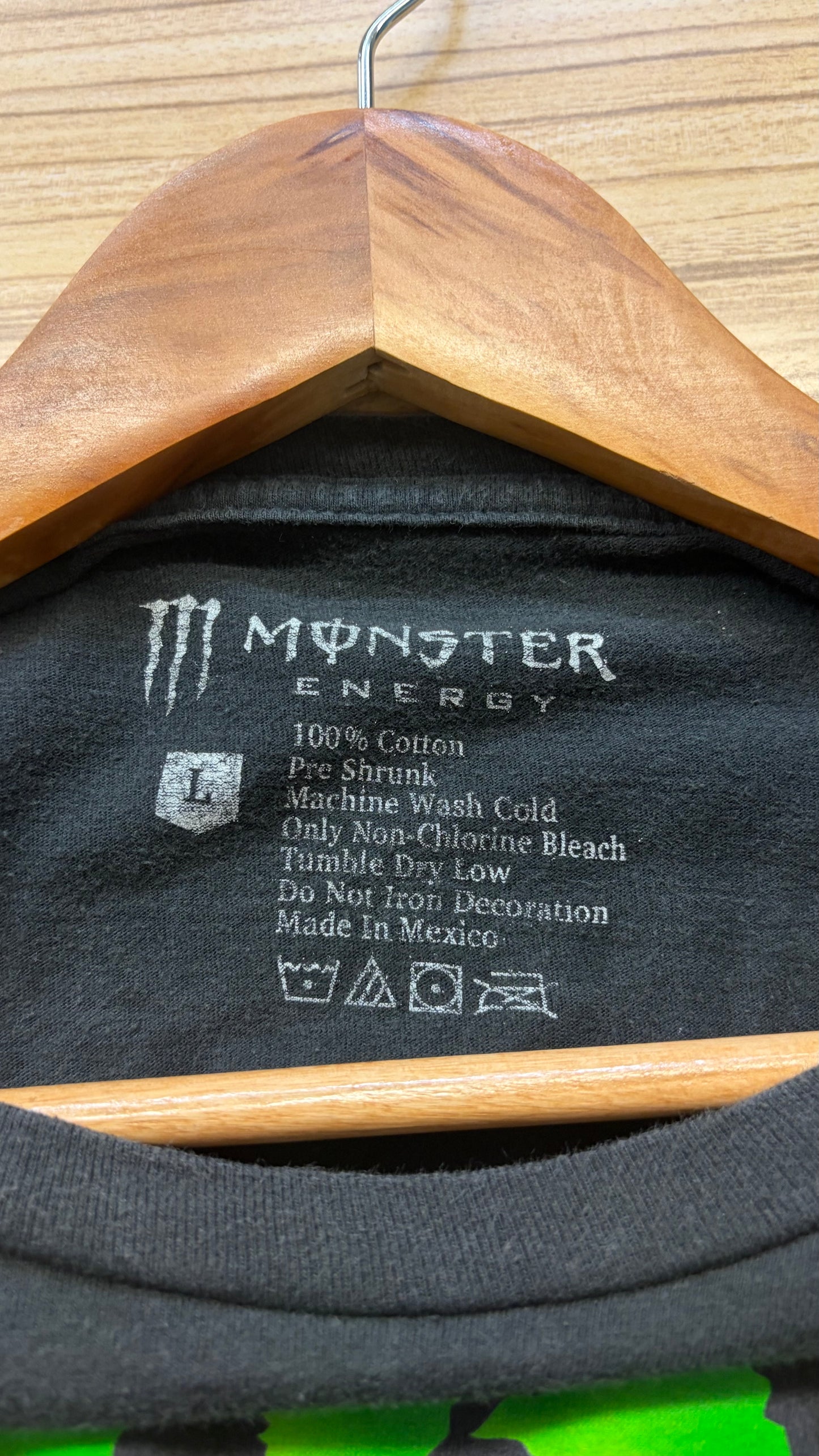 2000s Monster T-Shirt Large