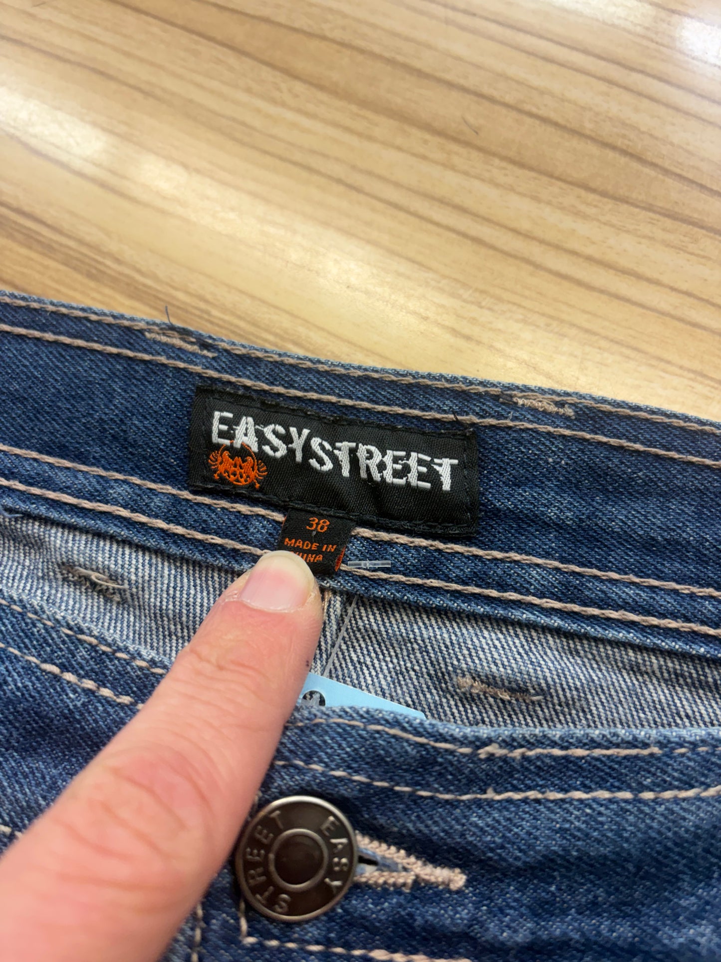 2000s Easy Street Jorts W38”