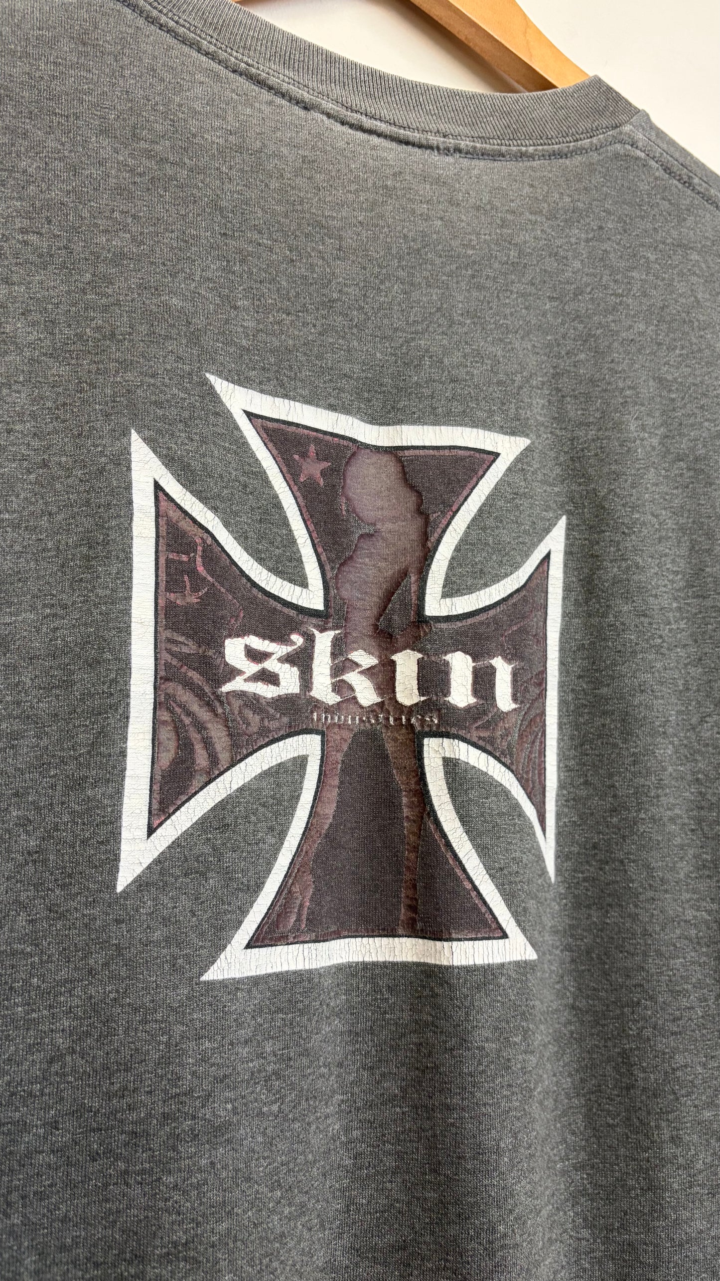 2000s Skin Industries T-Shirt XL