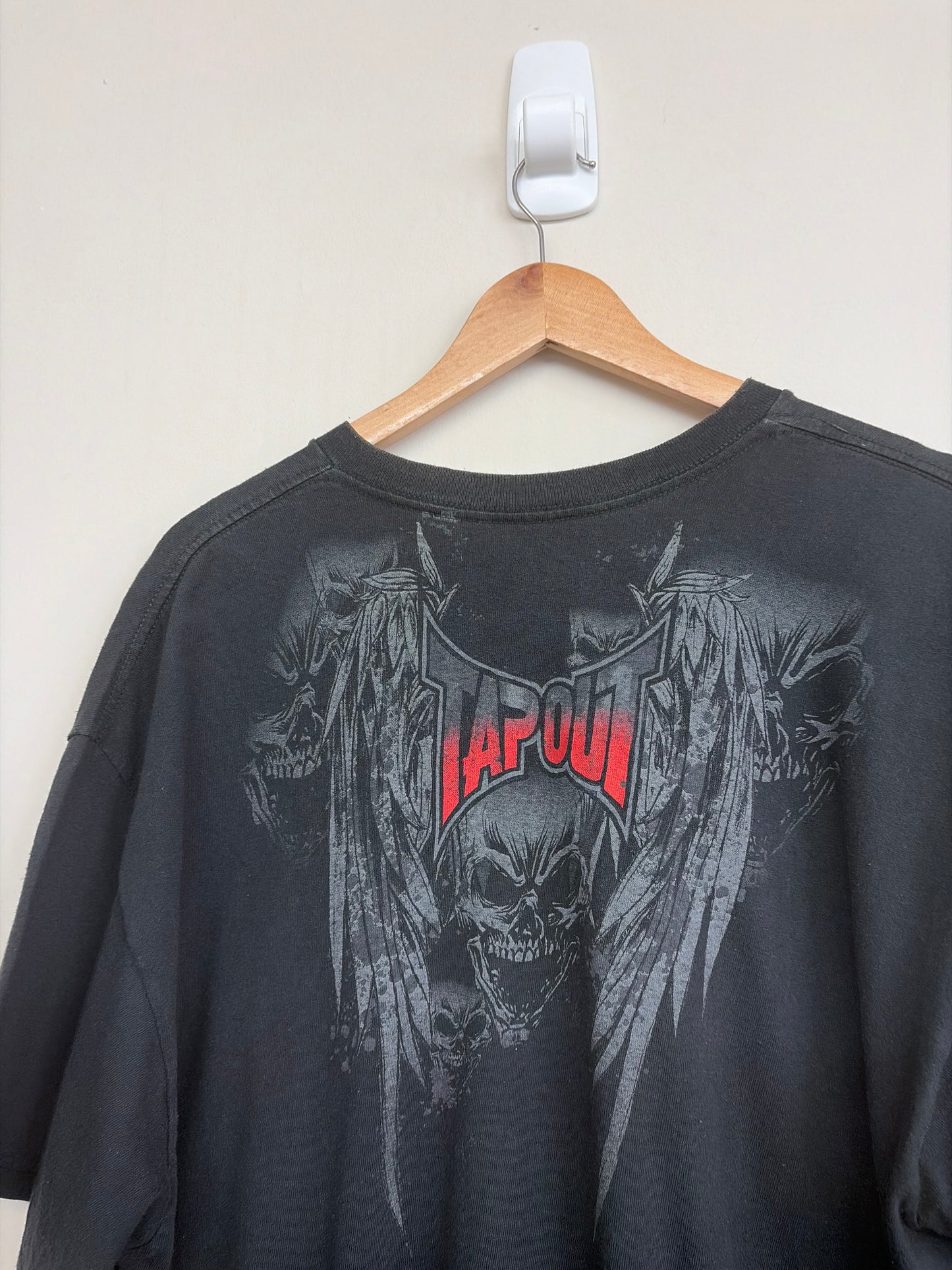 2000s Tapout T-Shirt XL (RARE)