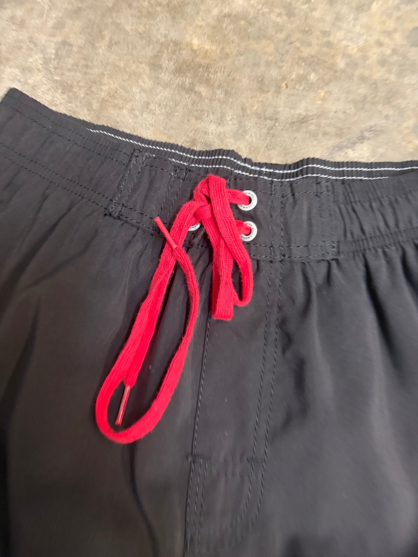 2000s Billabong Boardies W30”