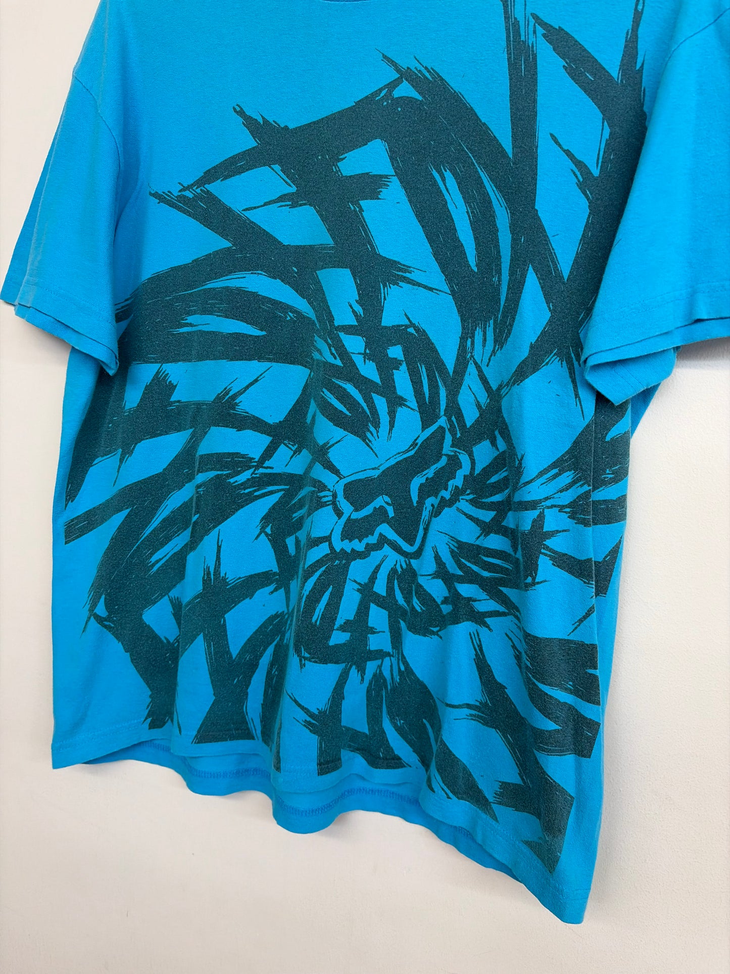 2000s Fox T-Shirt Medium