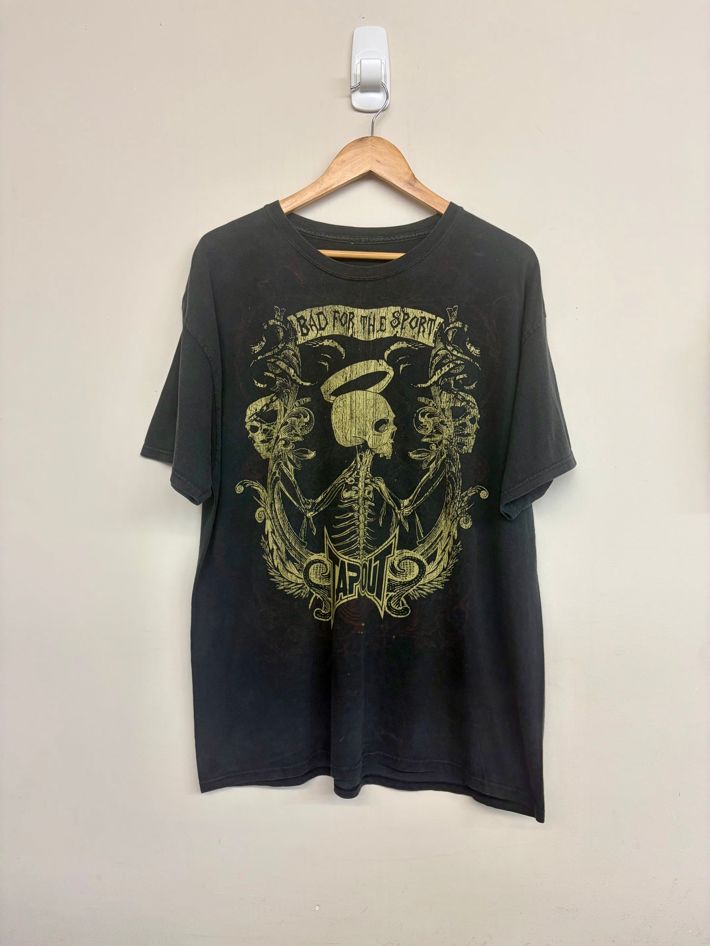 2000s Tapout T-Shirt XL