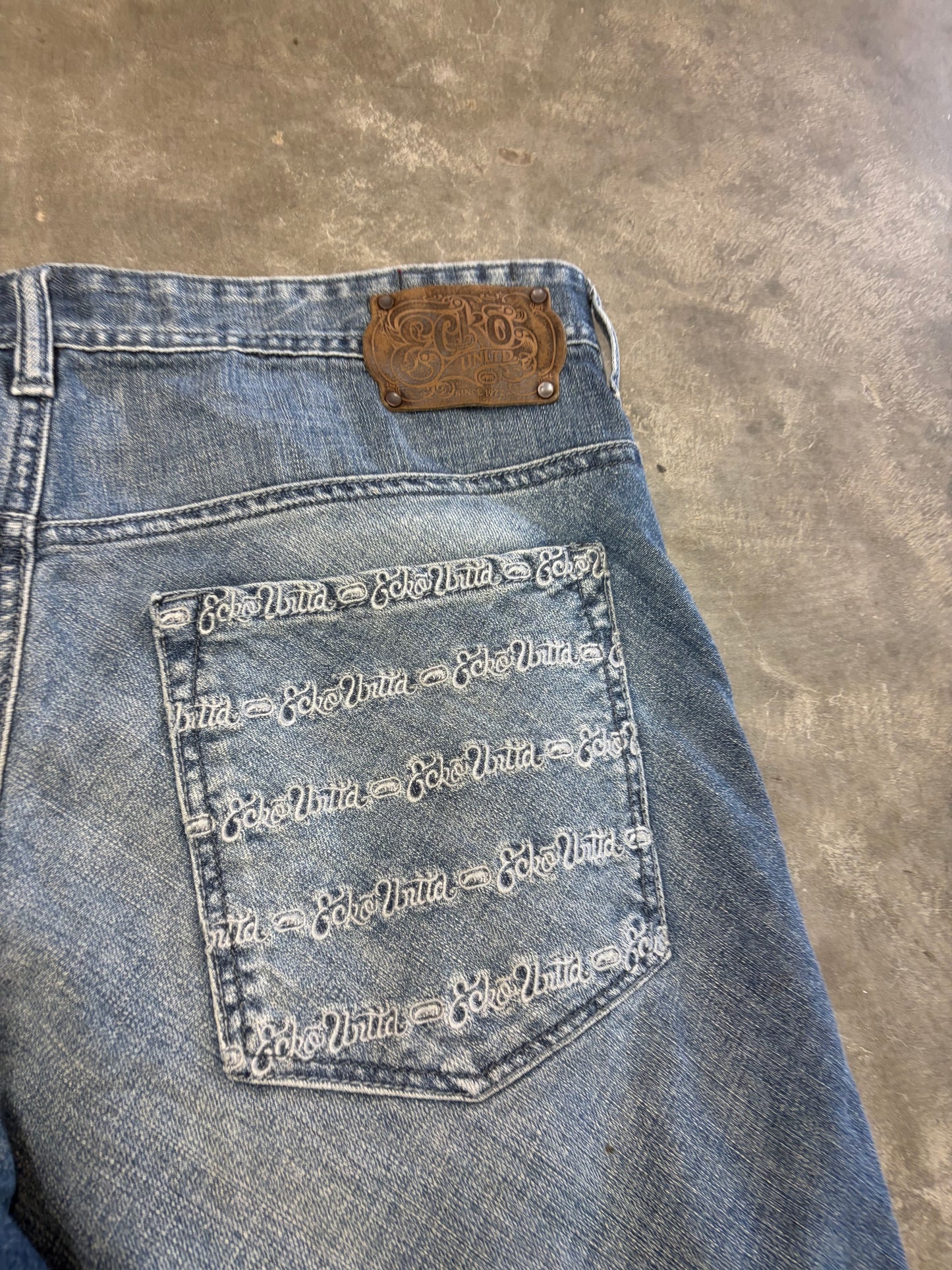 2000s Ecko Unltd Jorts W36”