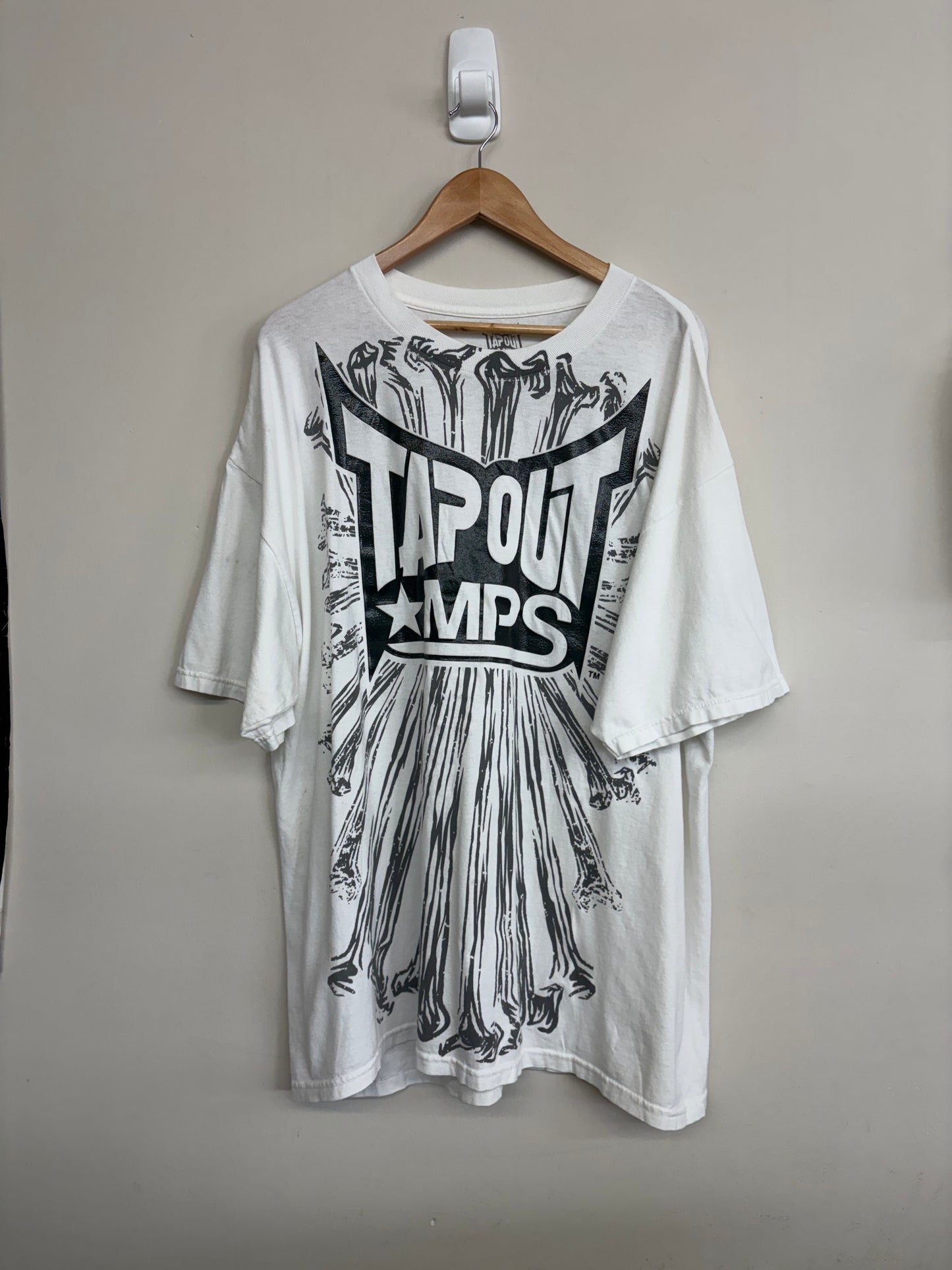 2000s Tapout T-Shirt XXL