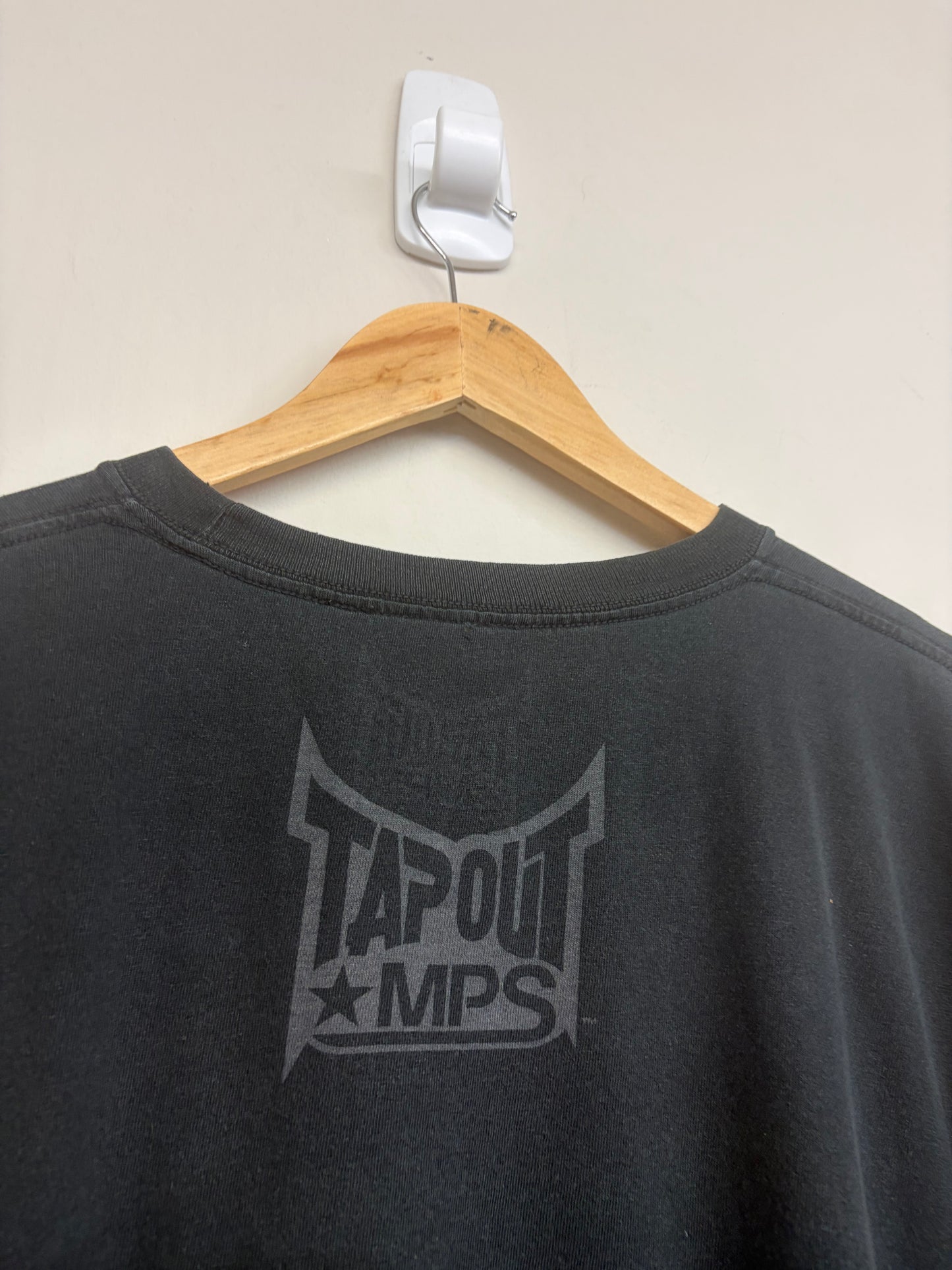 2000s Tapout T-Shirt Large