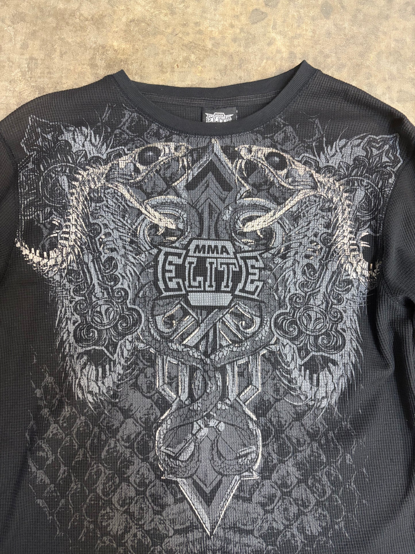 2000s MMA Elite (RARE) Thermal Long-Sleeve Shirt Medium