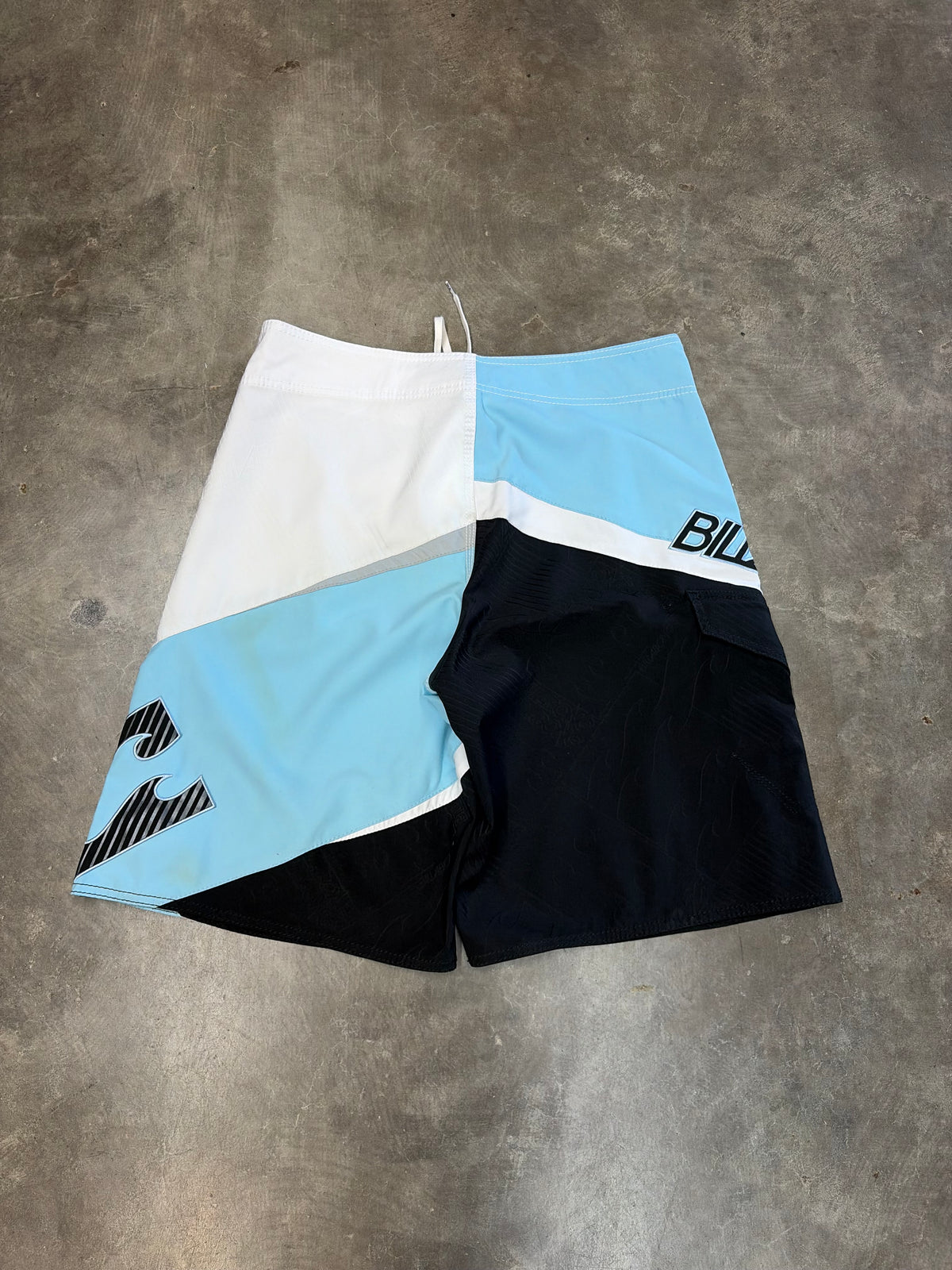 2000s Billabong Boardies Size W35-36 (M)
