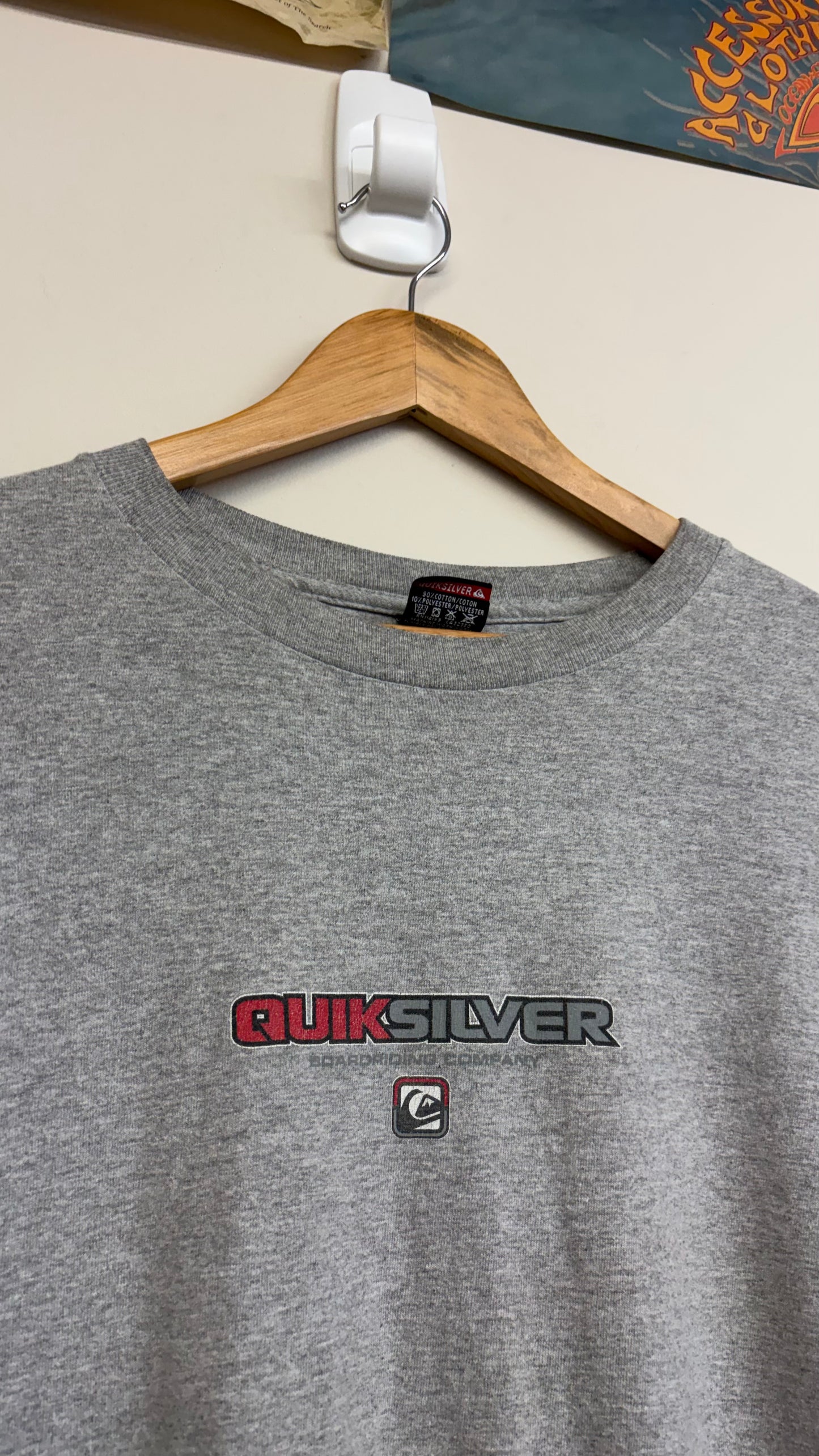2000s Quiksilver T-Shirt XL