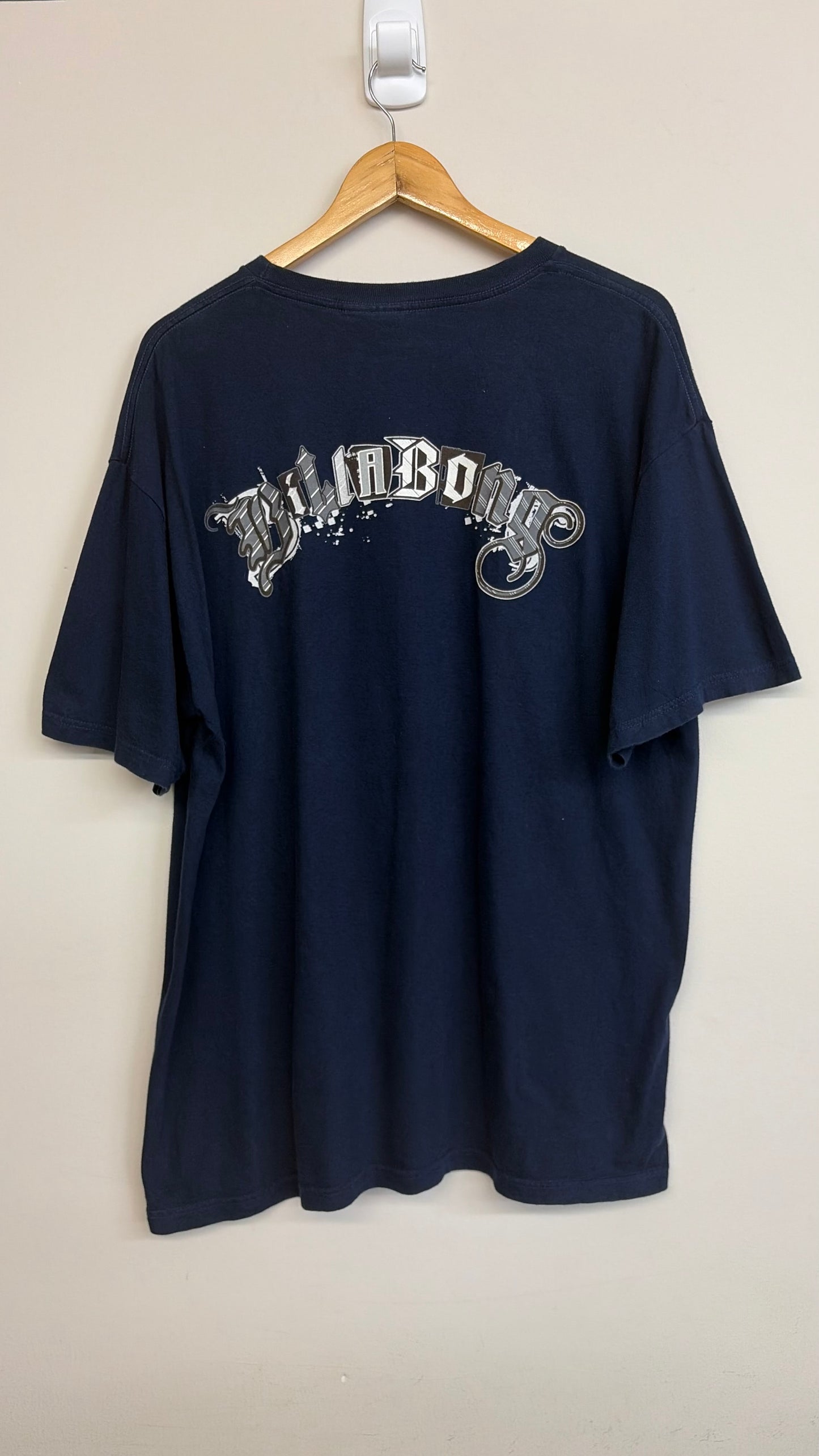 Late 2000s Billabong T-Shirt XL