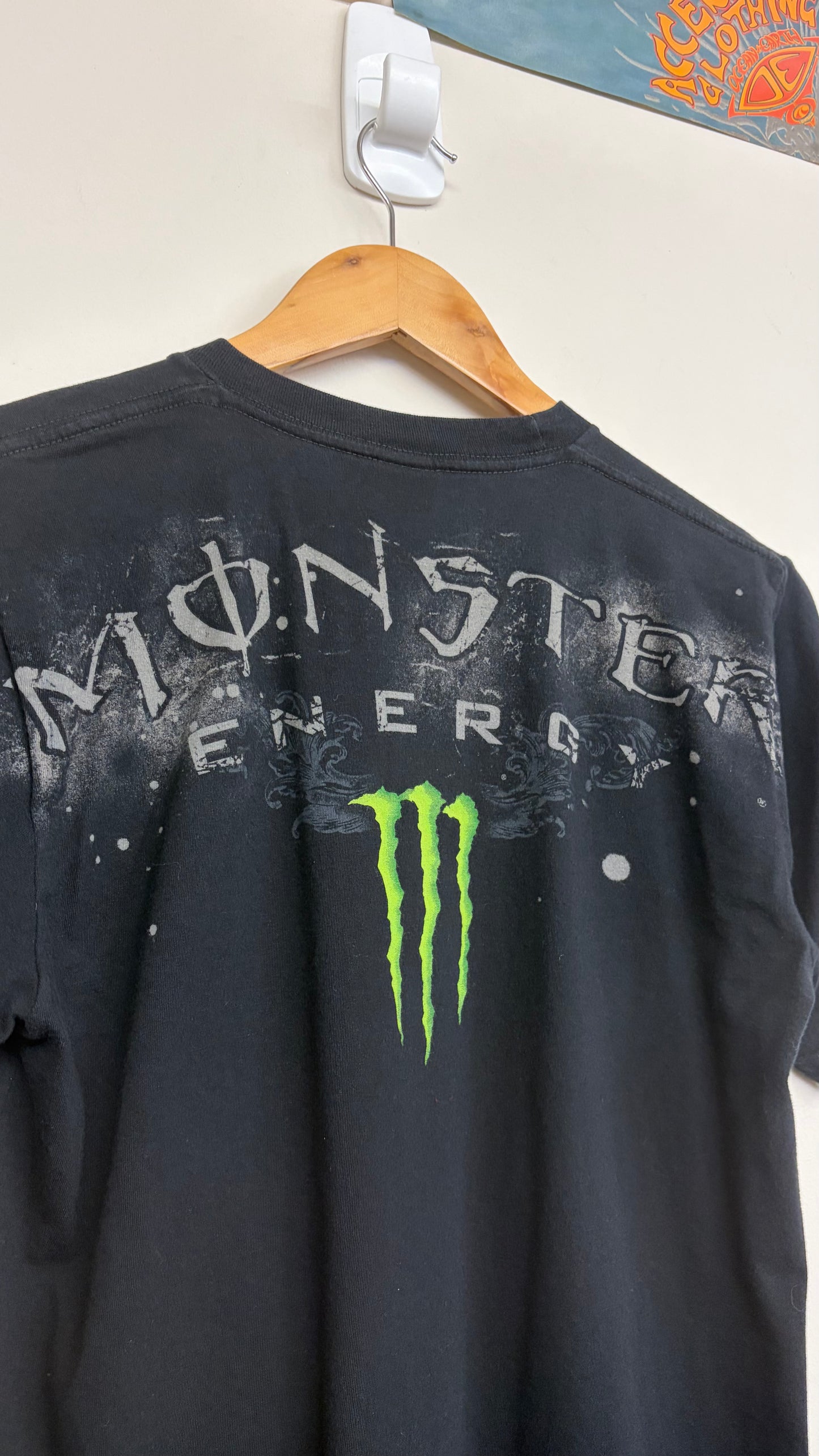 2000s Monster T-Shirt Medium