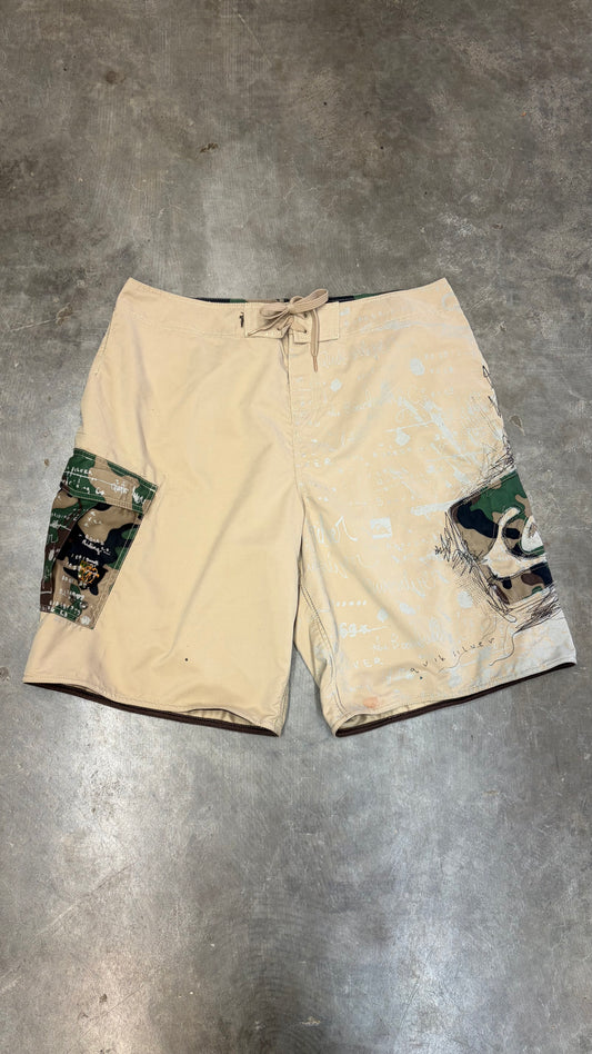 2000s Quiksilver Boardies Size 38-40