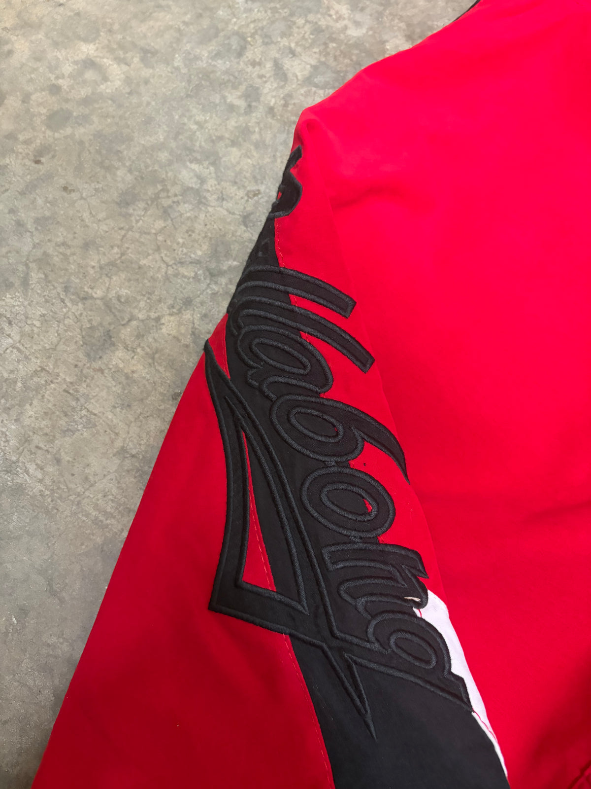 2000s Billabong Boardies Size W34”