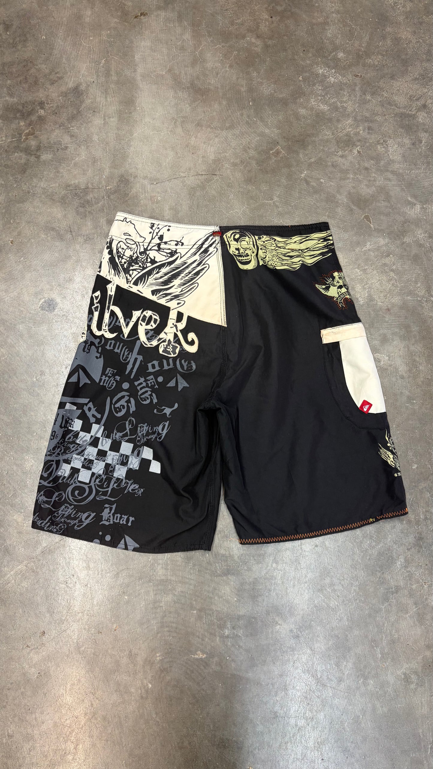 2000s Quiksilver Boardies 32”