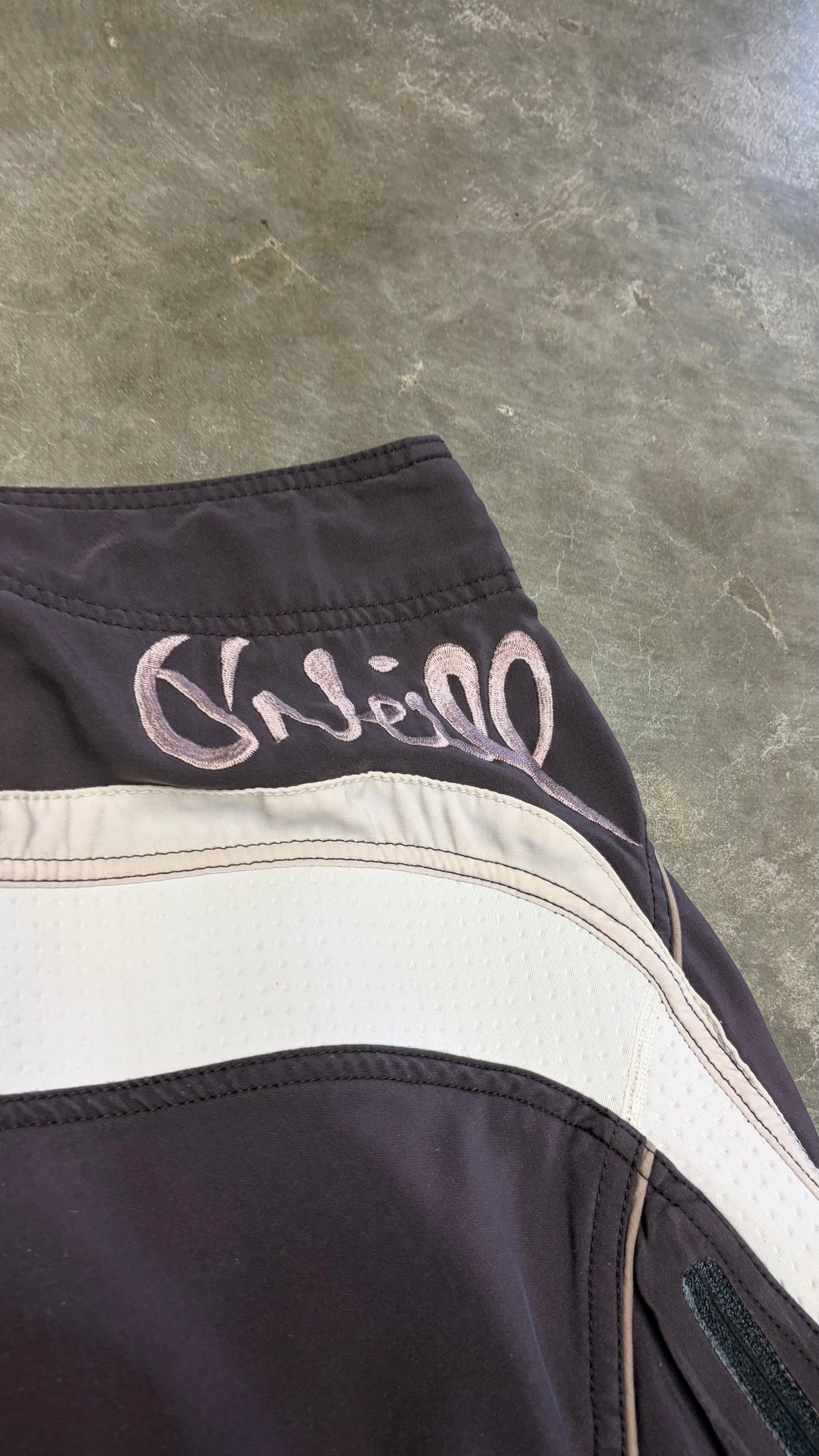 2000s O’Neill Boardies Size 34