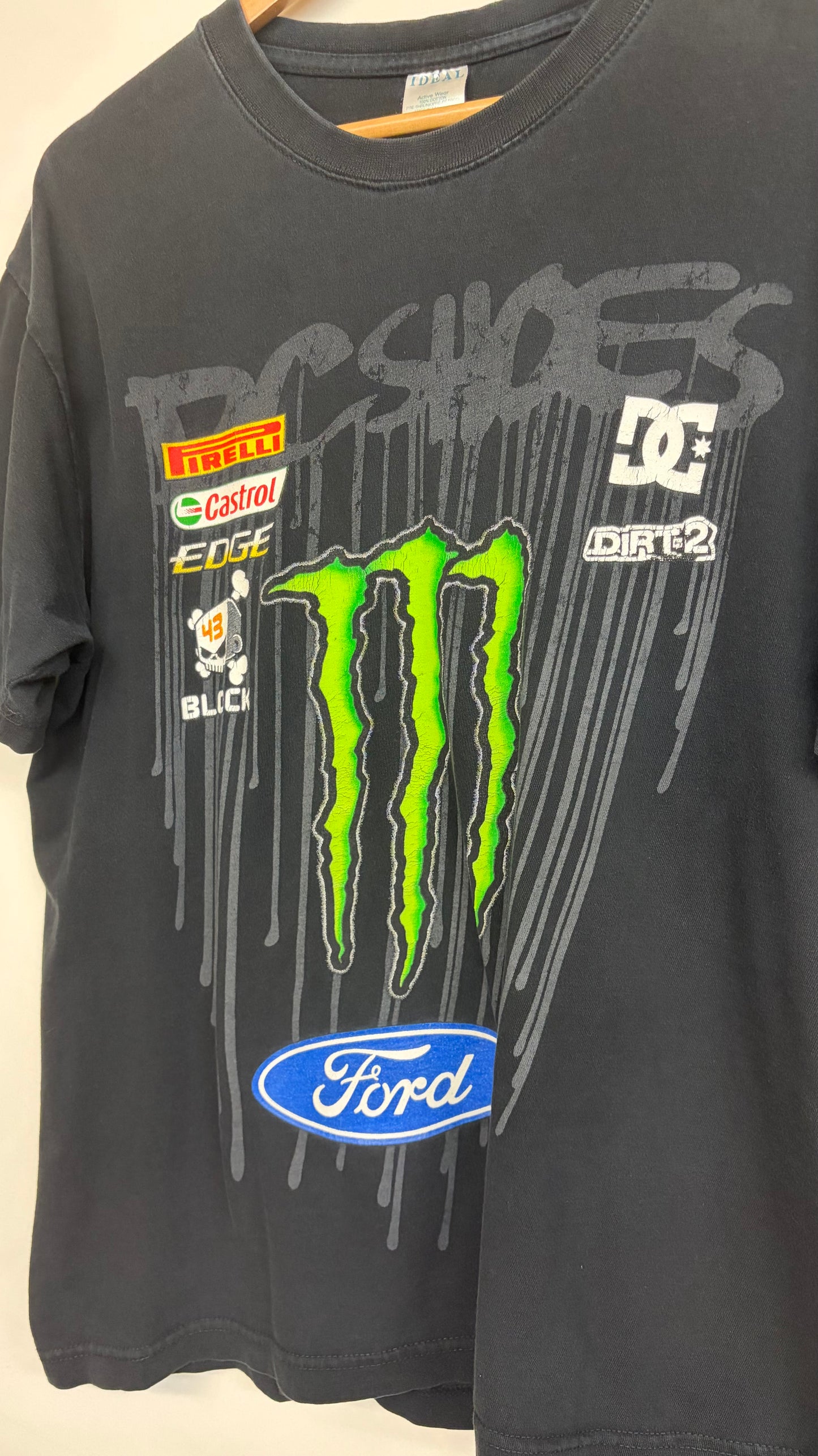 2000s Monster x DC Medium *bootleg