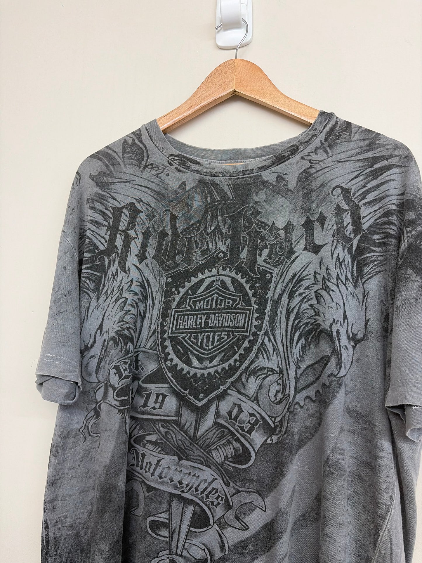 2000s Harley Davidson T-Shirt Large