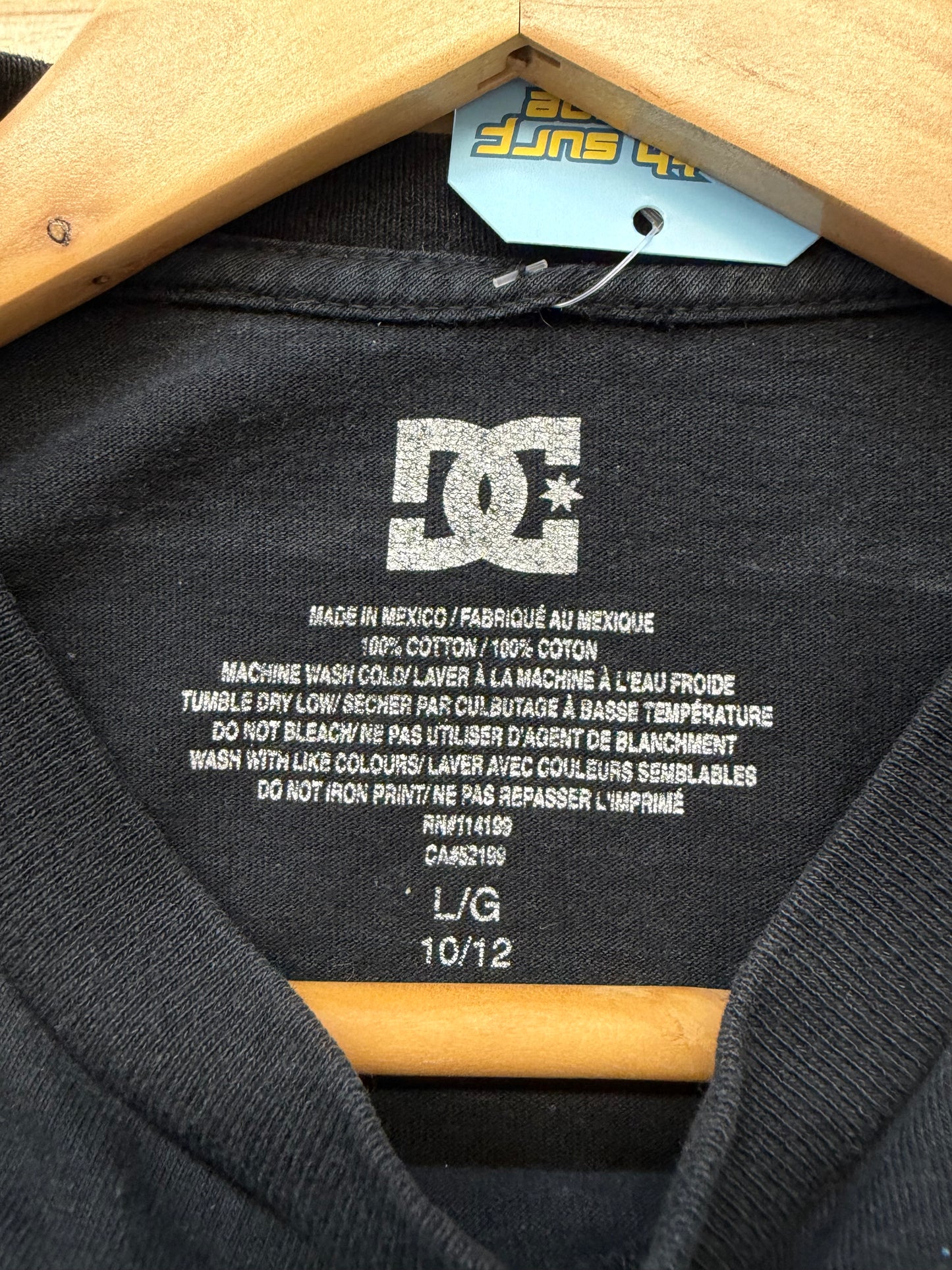 2000s DC T-Shirt Small/Medium