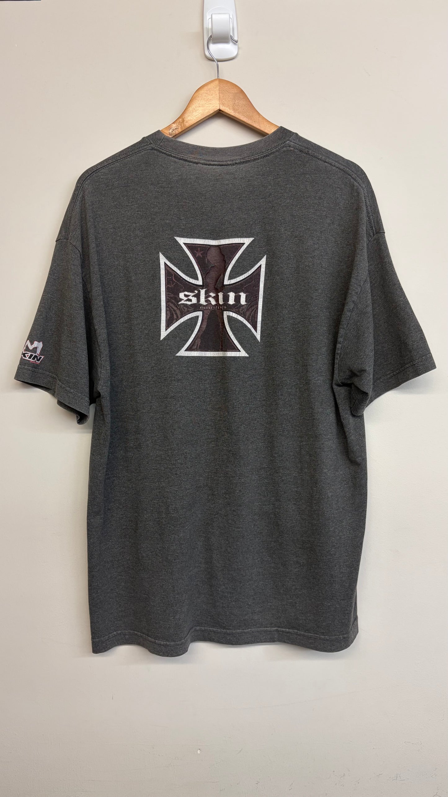 2000s Skin Industries T-Shirt XL
