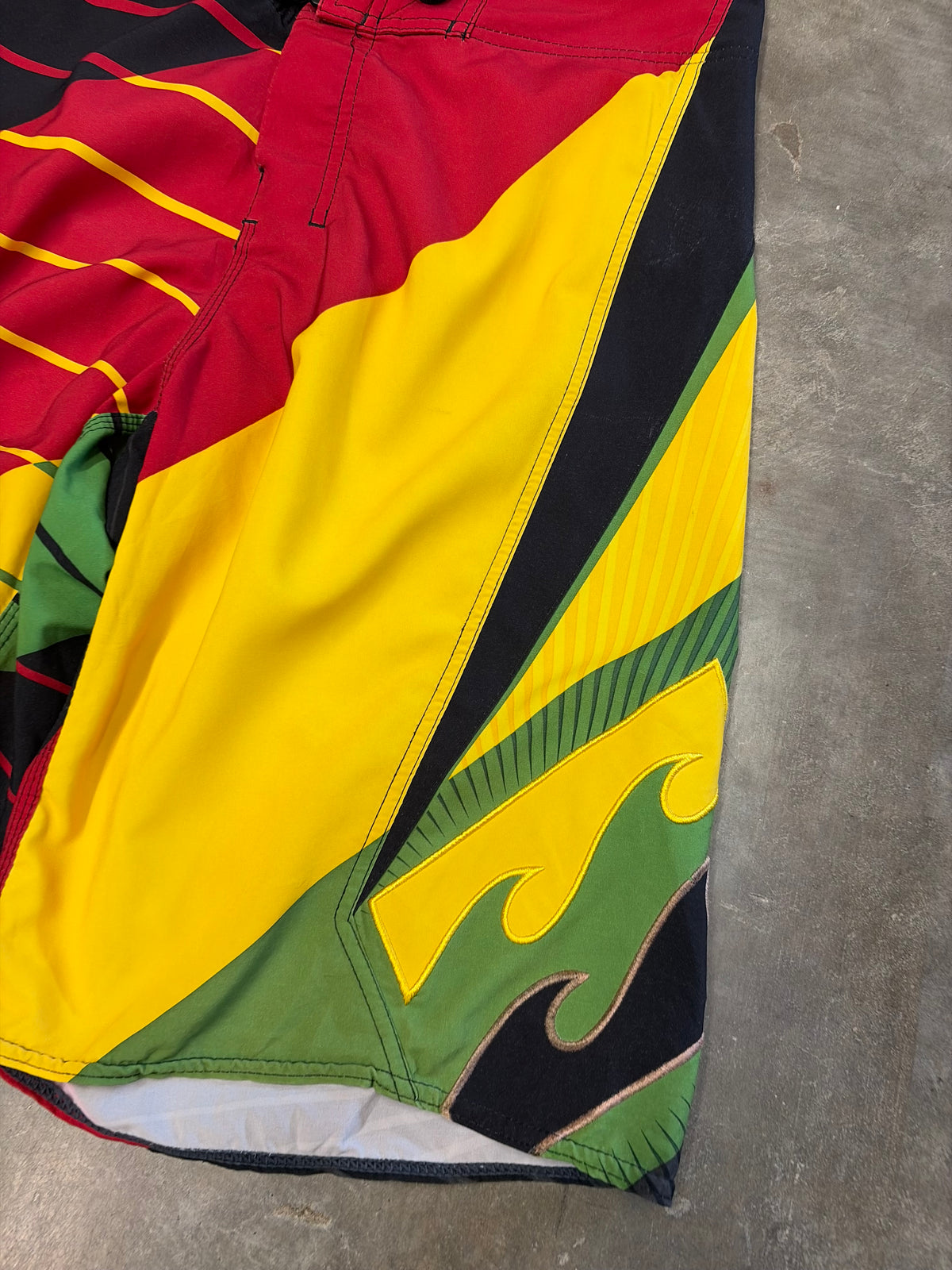2000s Billabong Boardies Size W30” (S)