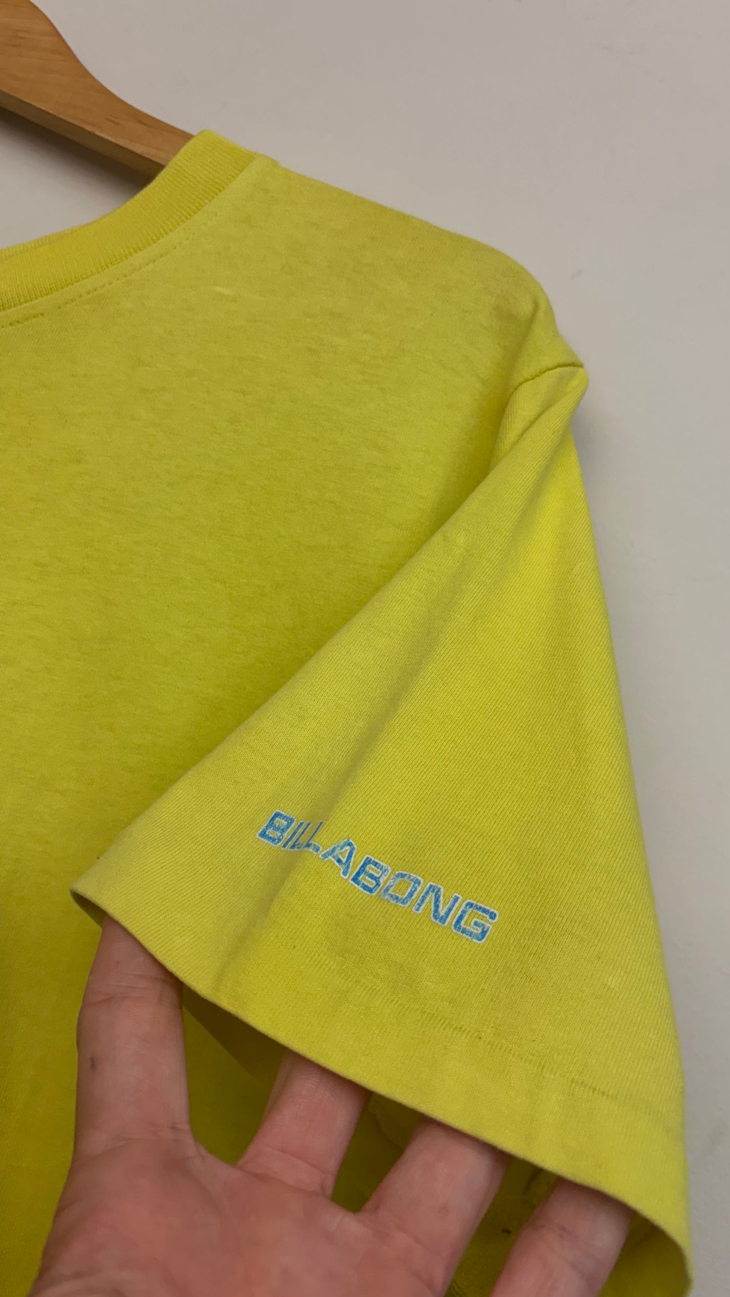 2000s Billabong T-Shirt M