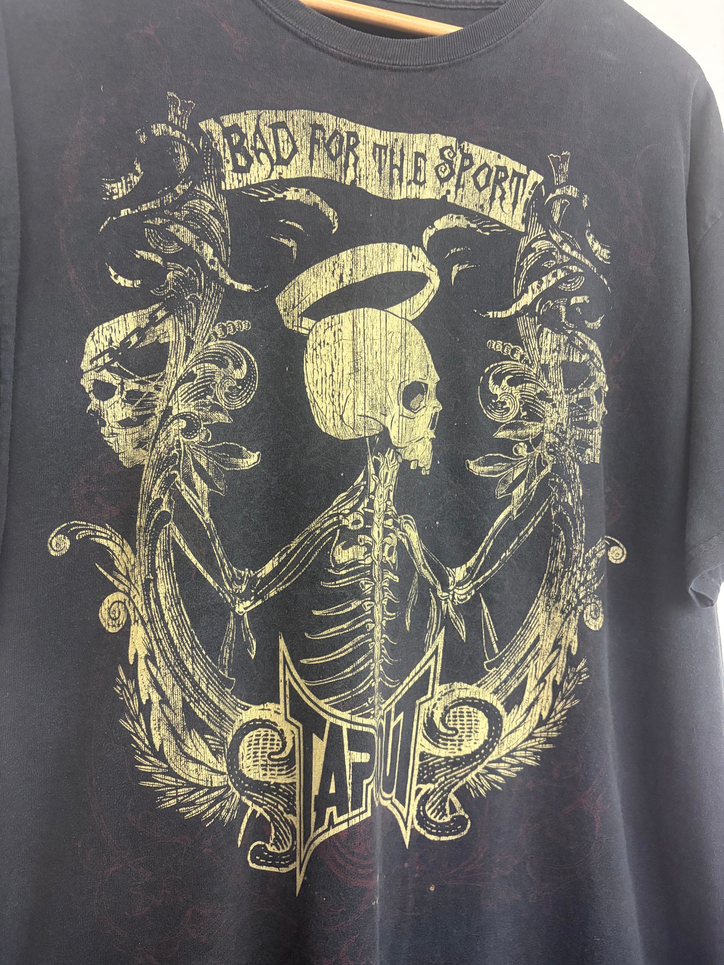 2000s Tapout T-Shirt XL