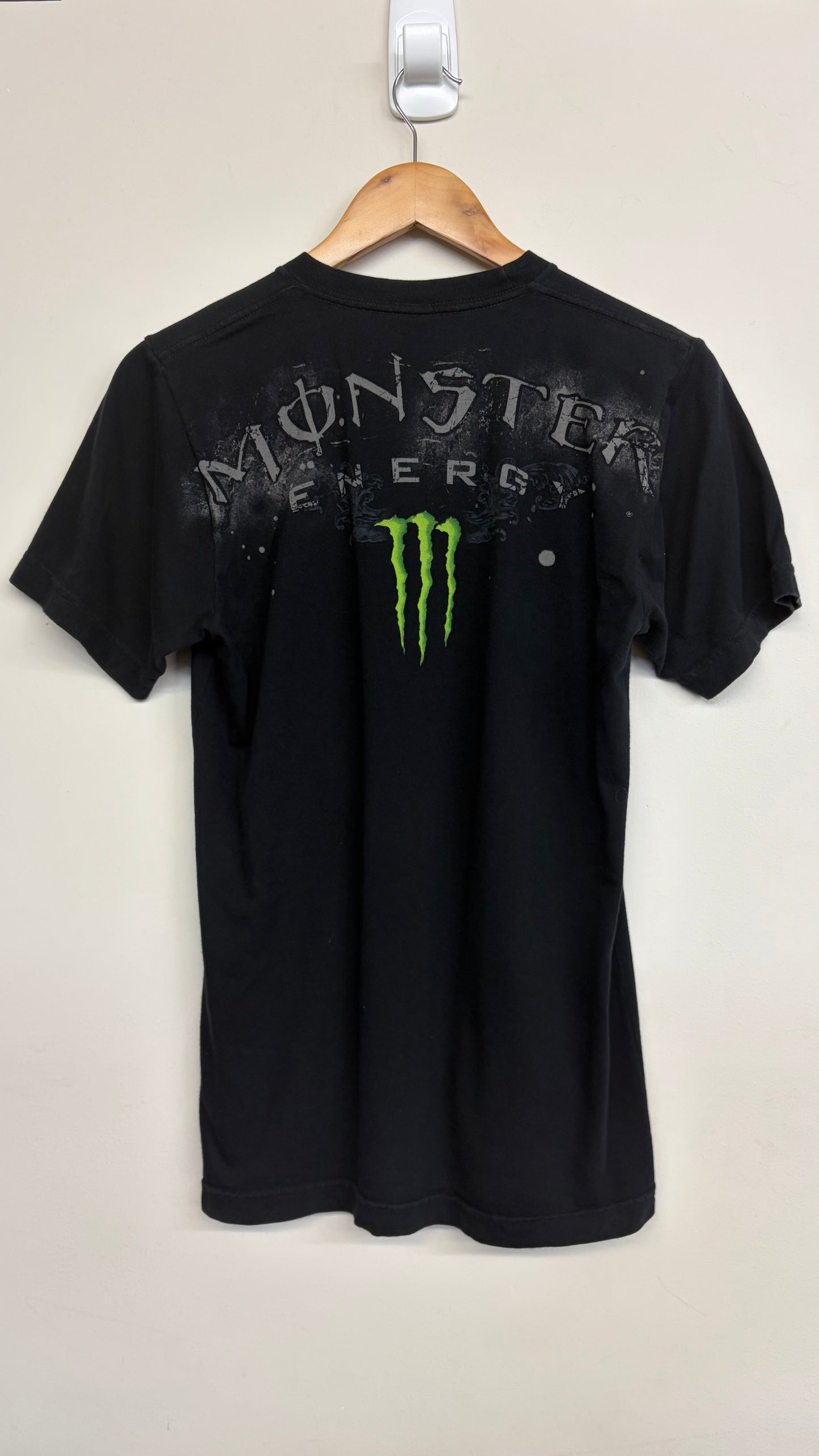 2000s Monster T-Shirt Medium