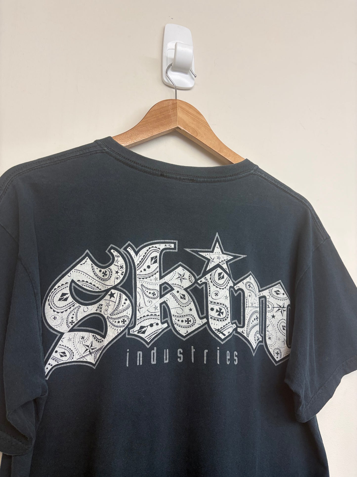2000s Skin T-Shirt Large
