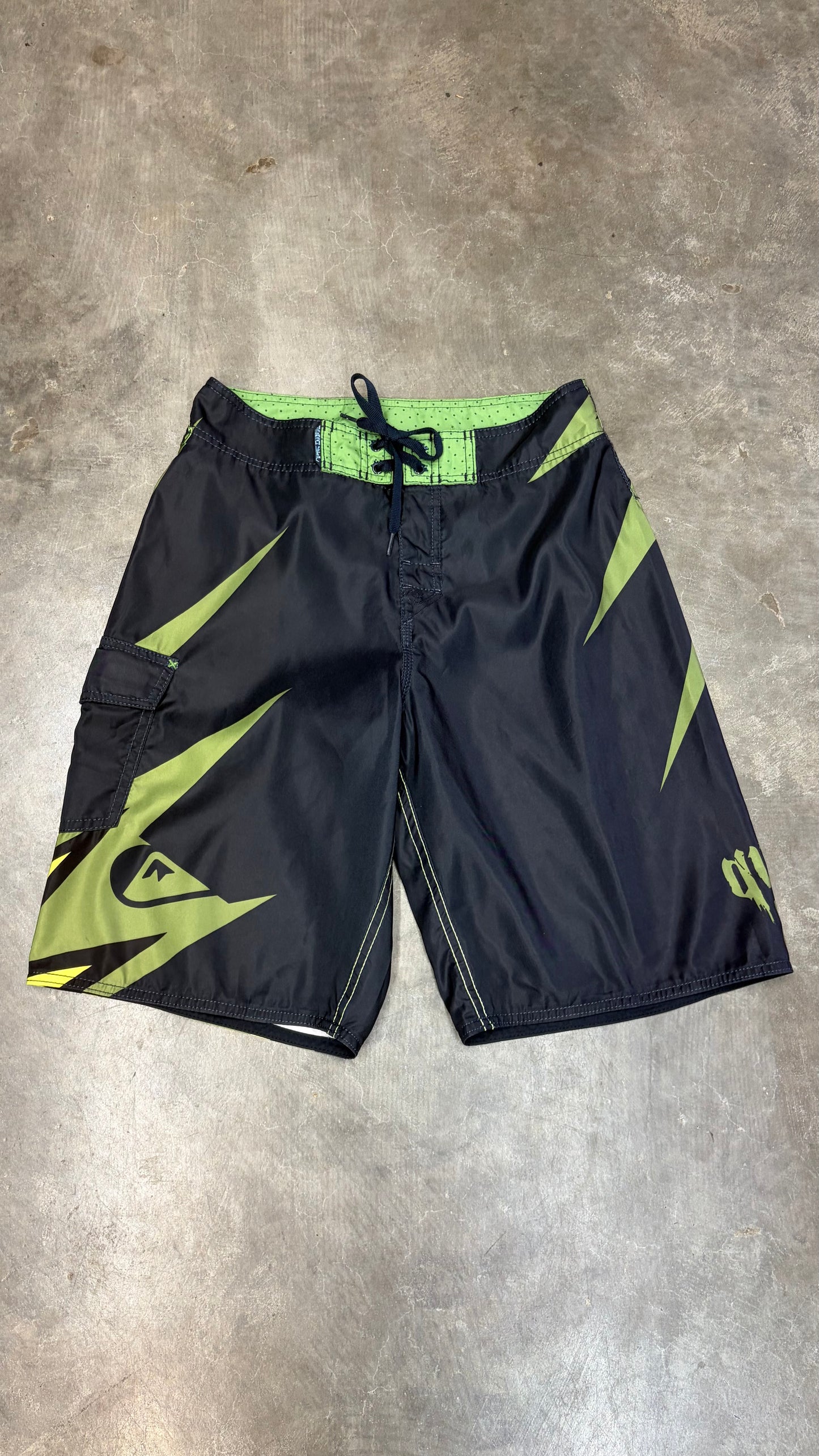 2000s Quiksilver Boardies Size 29”