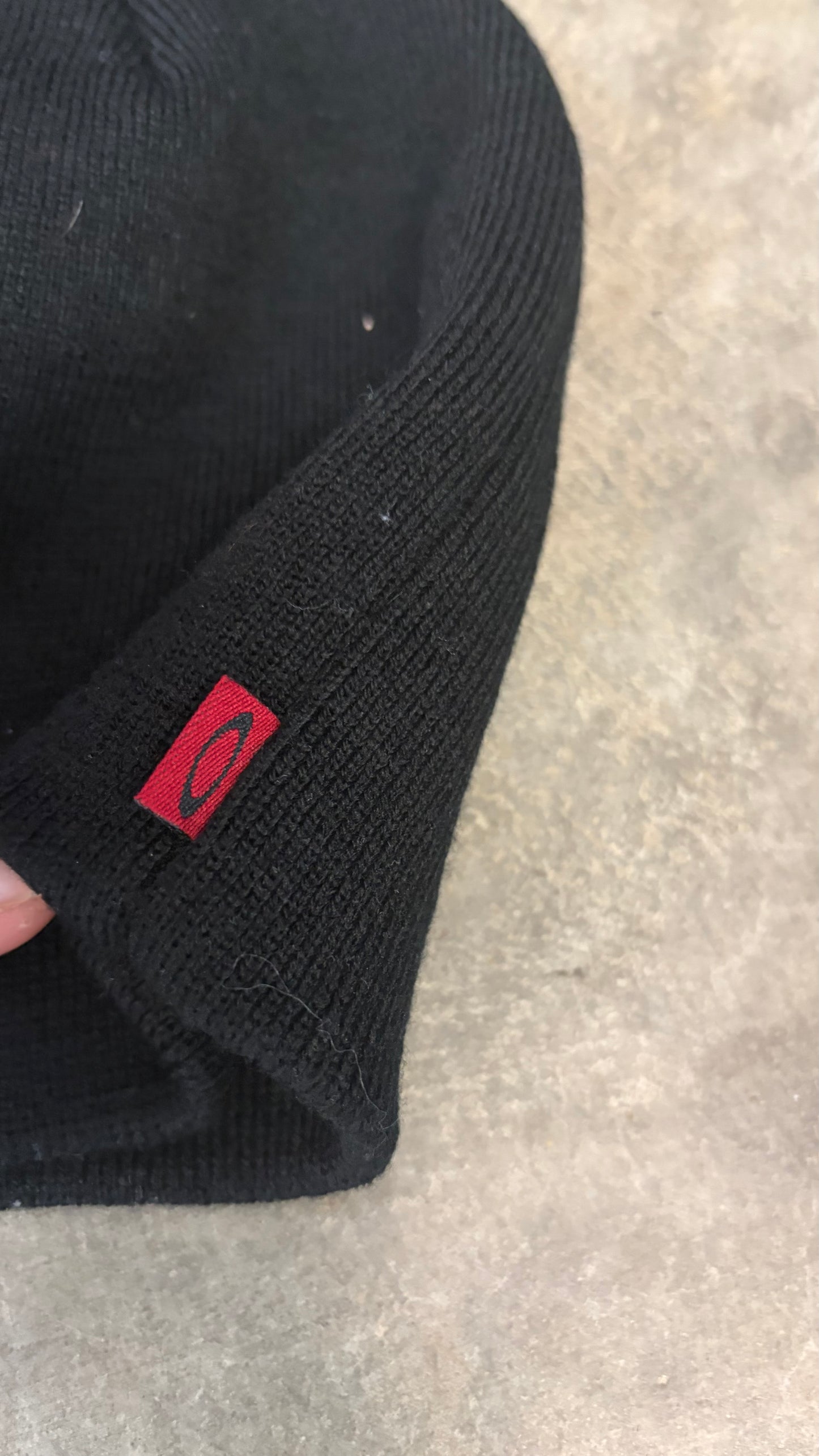 2000s Oakley Beanie Adult Size