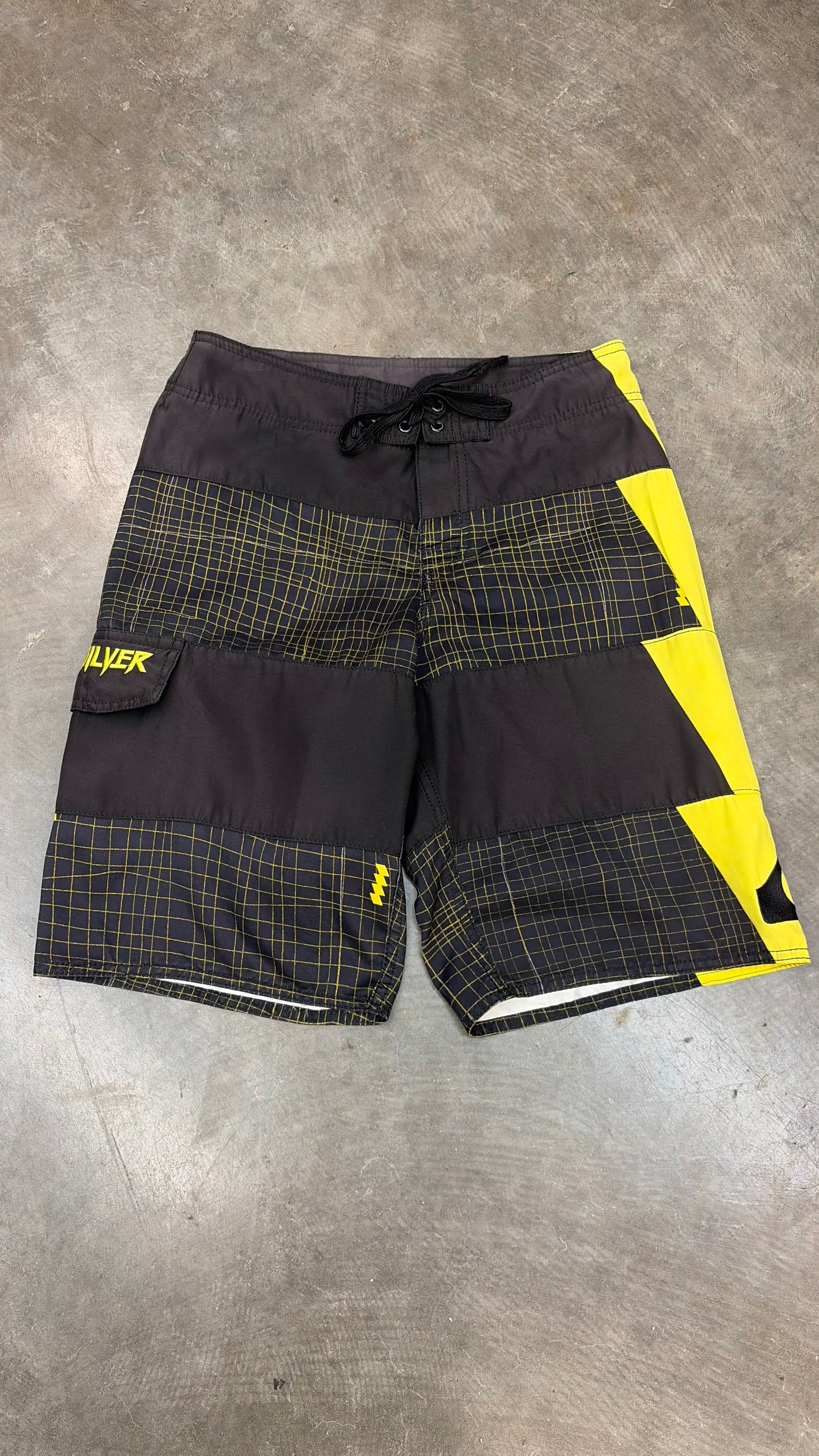 2000s Quiksilver Boardies Size 29”