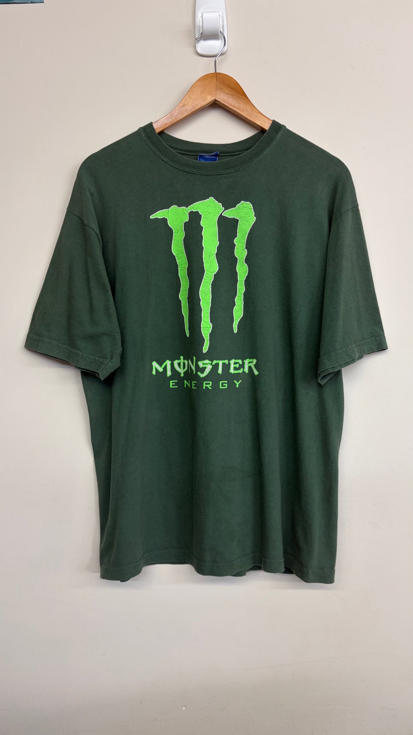 2000s Monster T-Shirt Large