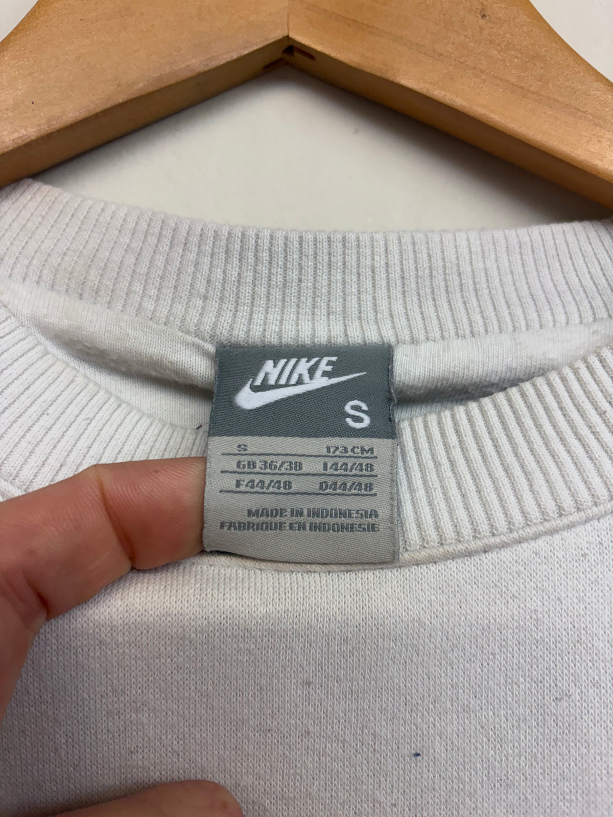 2000s Nike Spellout Sweater Size Small
