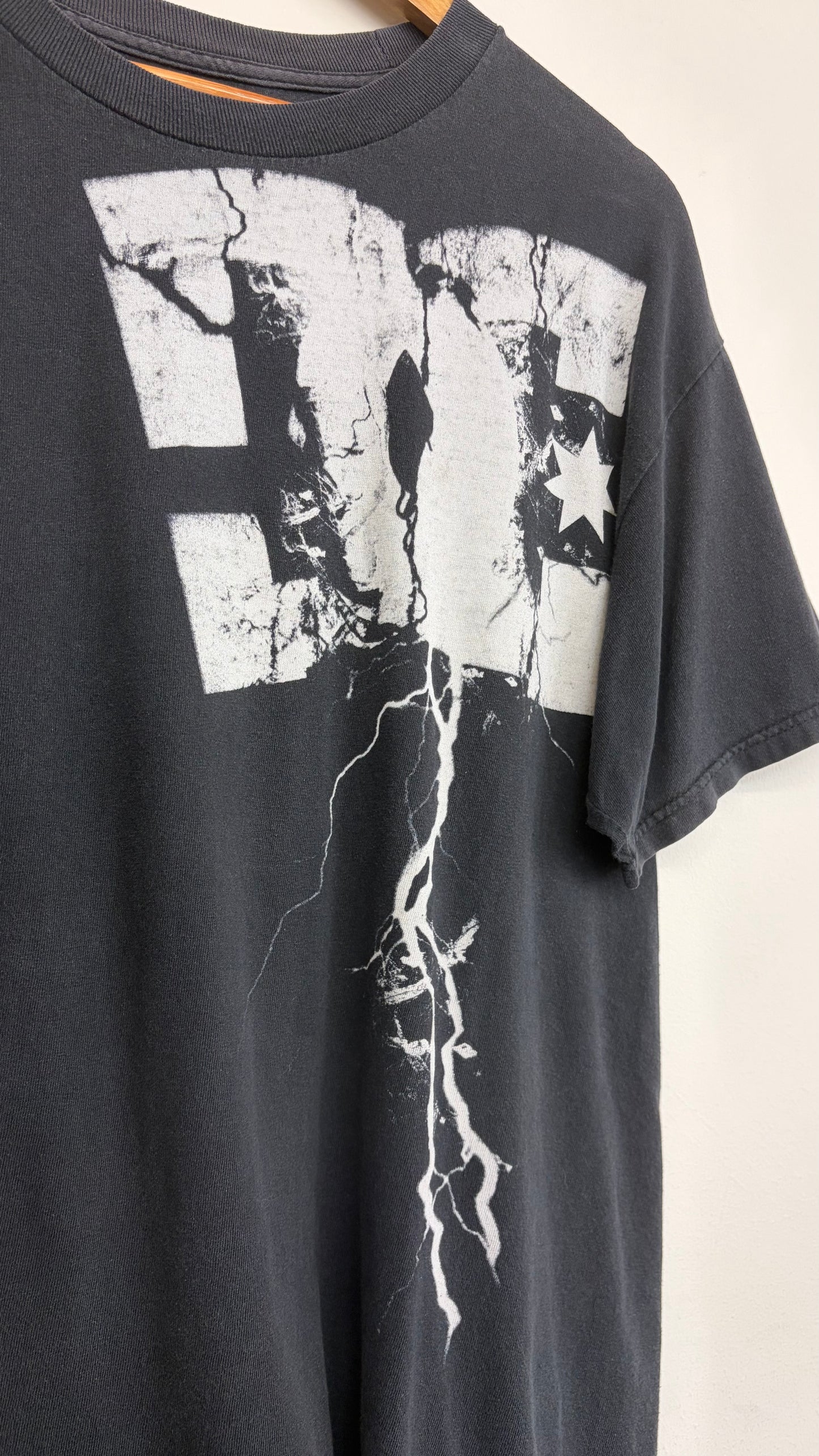 2000s DC T-Shirt Large
