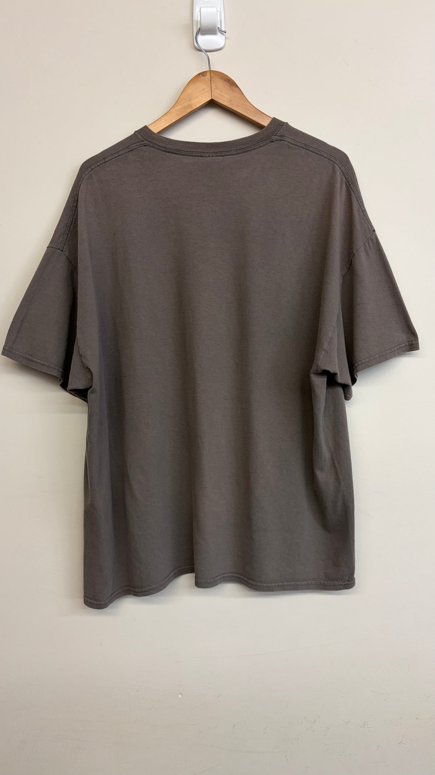2000s Cross t-shirt XL