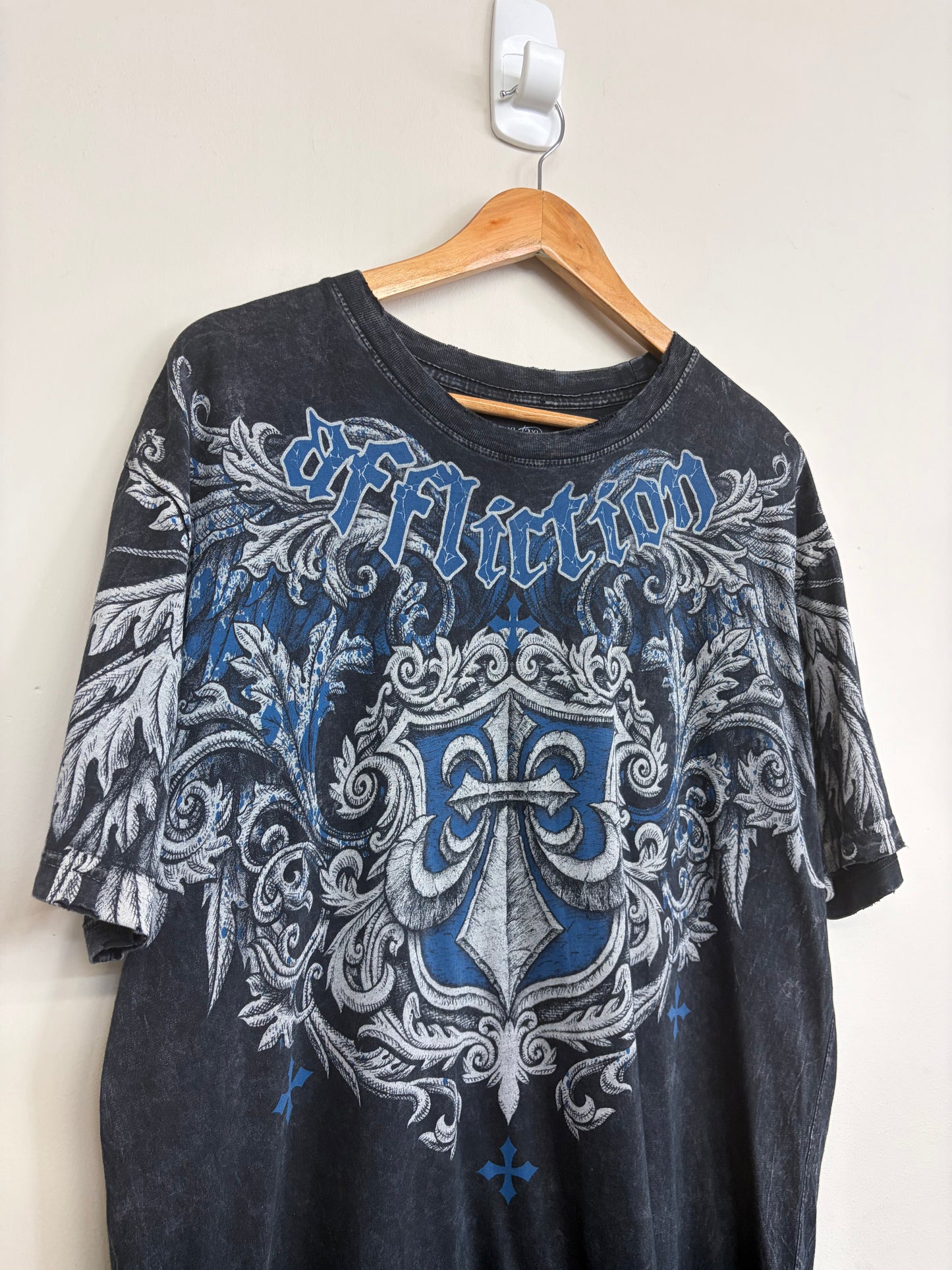 2000s Affliction T-Shirt (RARE) XXL