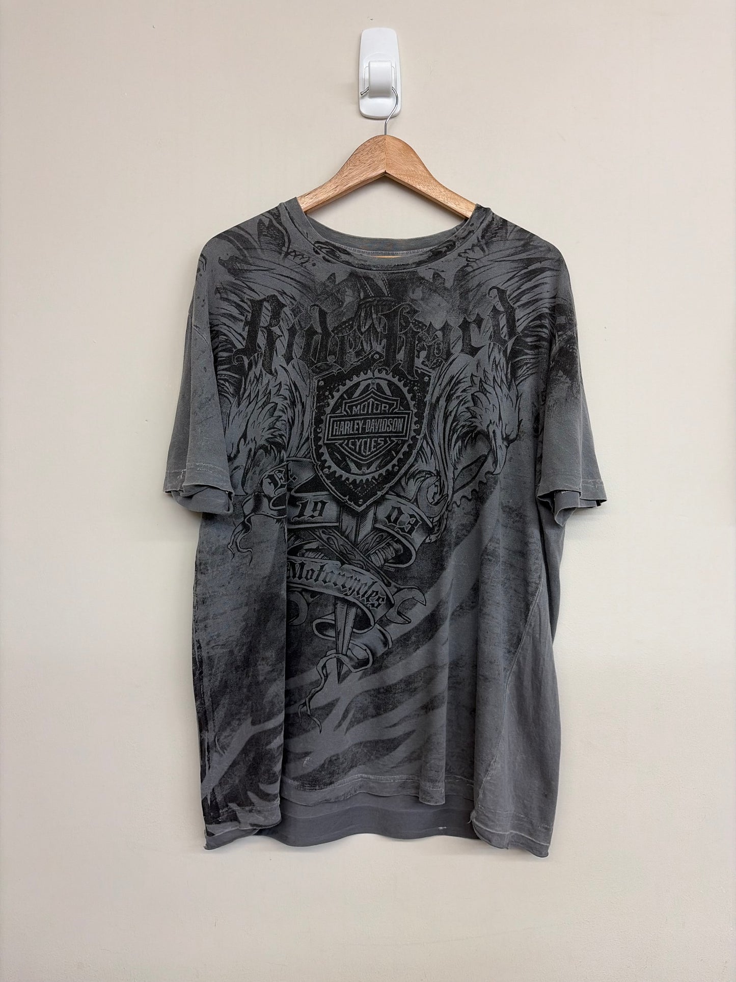 2000s Harley Davidson T-Shirt Large