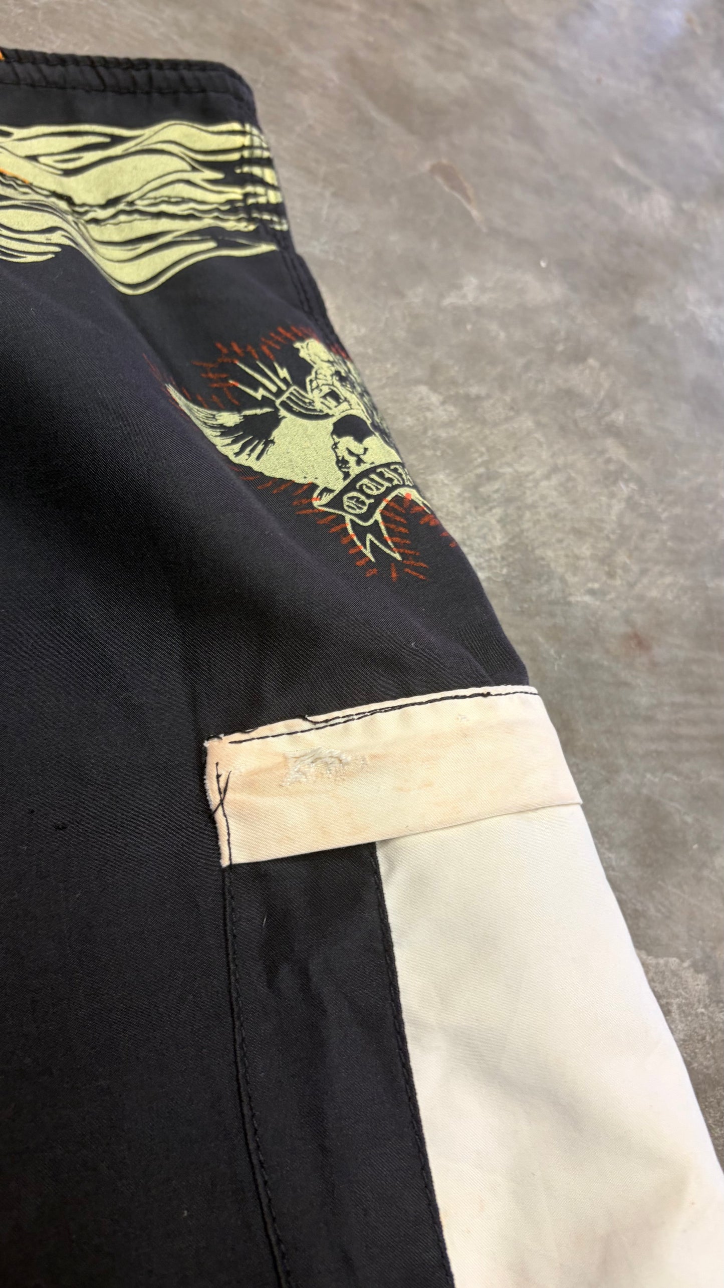 2000s Quiksilver Boardies 32”