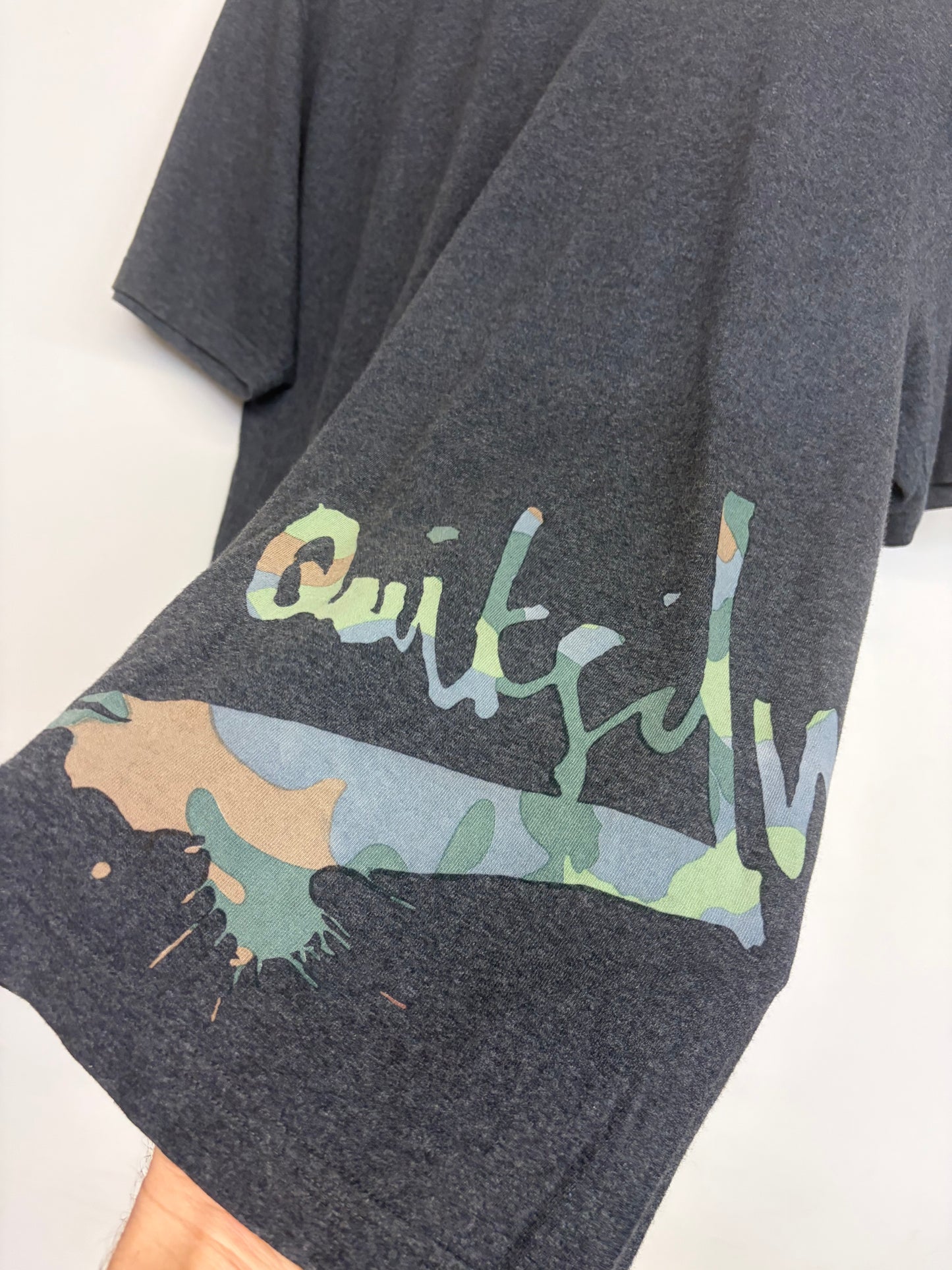 2000s Quiksilver T-Shirt Large