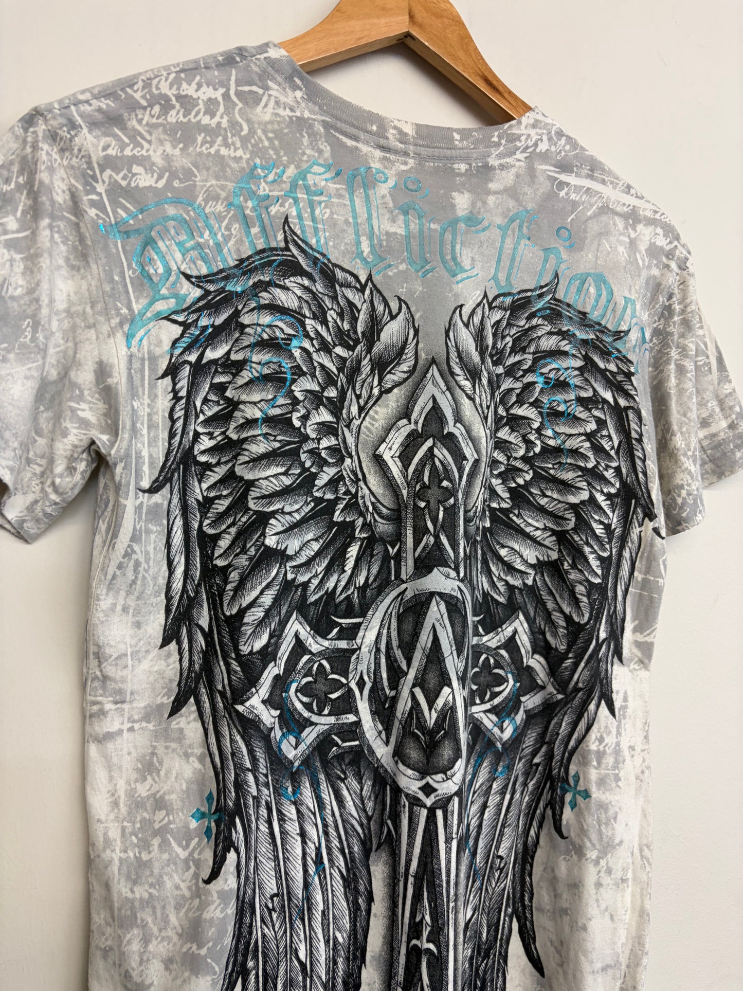 2000s Affliction T-Shirt Small/Medium
