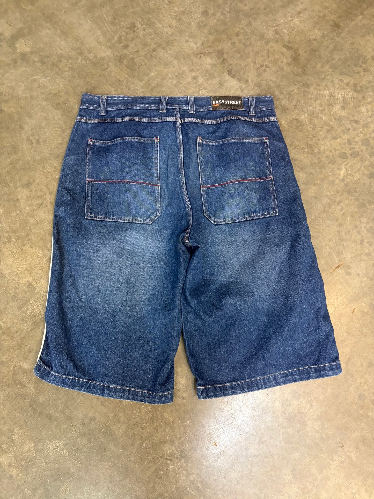 2000s Easy Street Jorts W38”
