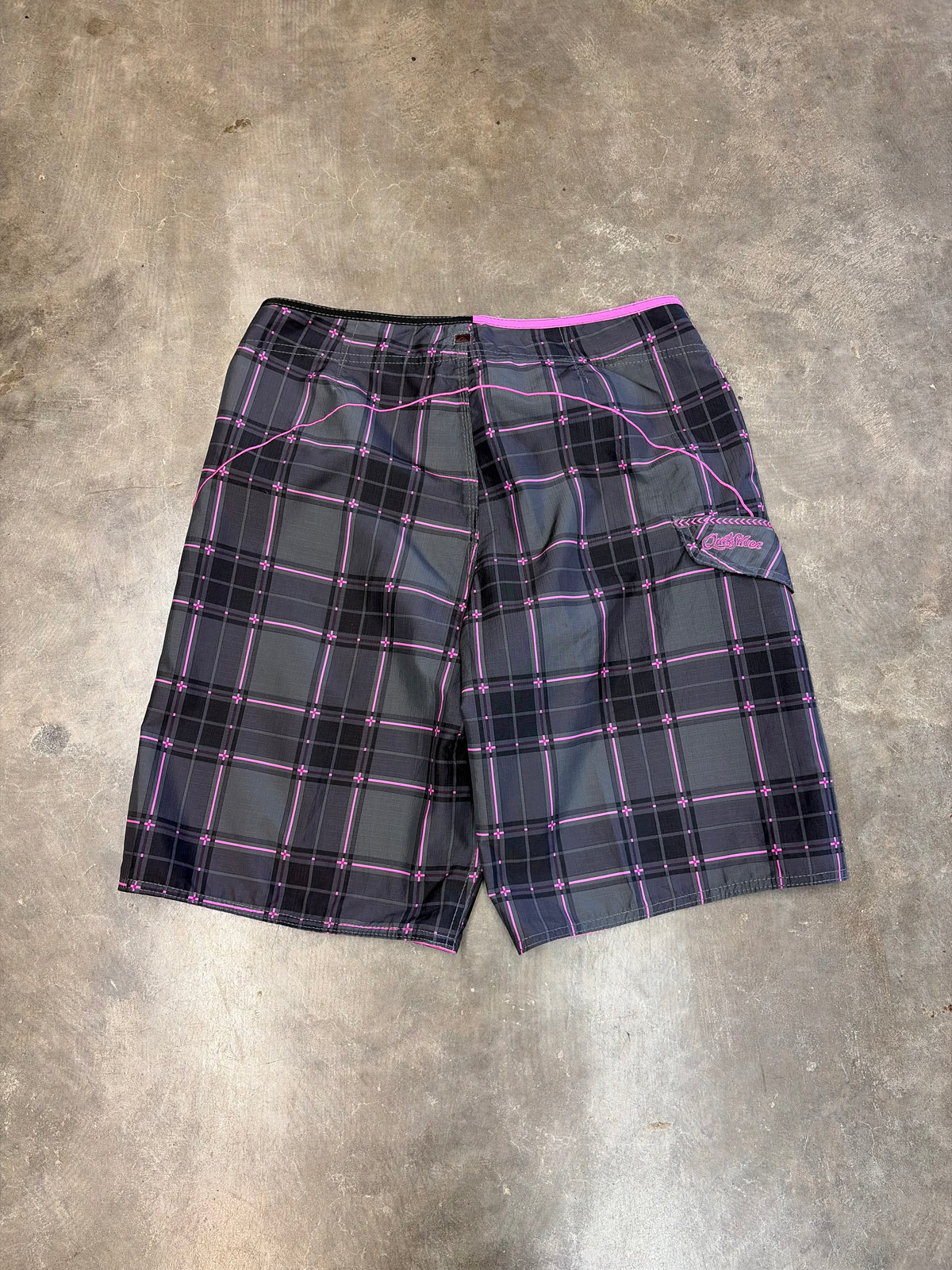 2000s Quiksilver Boardies Size W34-35” (M)