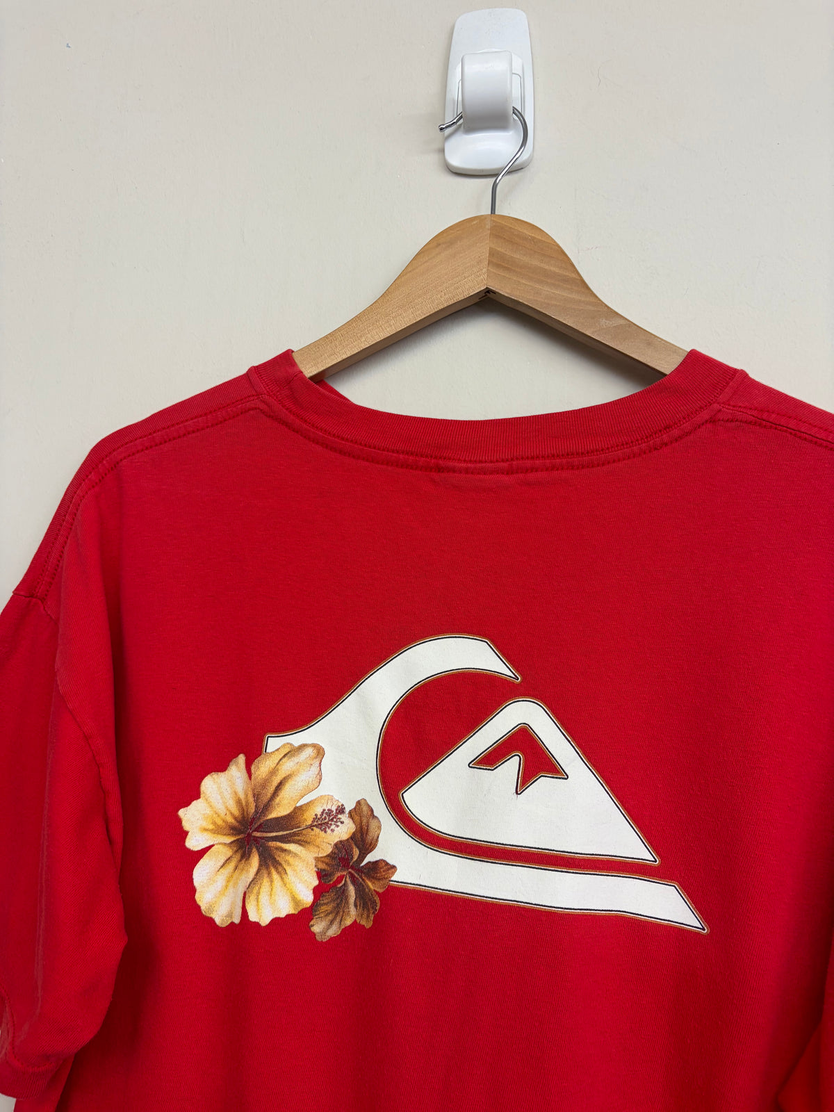 2000s Quiksilver T-Shirt Large