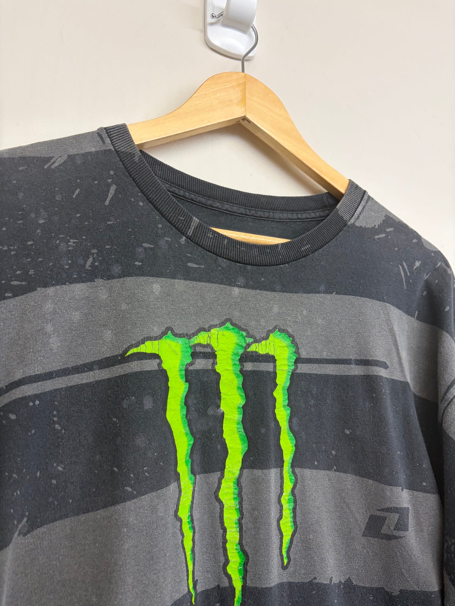 2000s Monster T-Shirt L