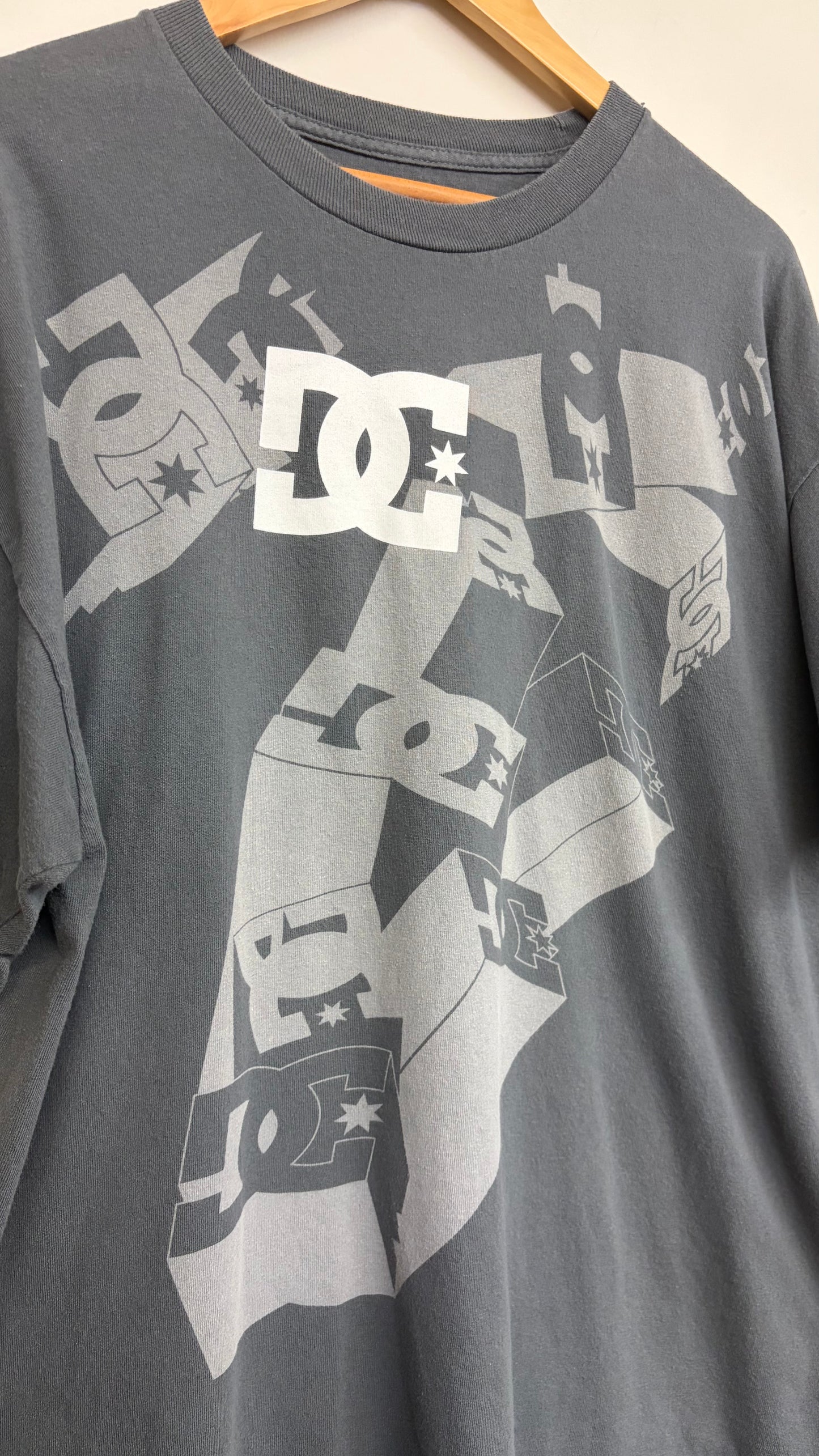 2000s DC T-Shirt XL