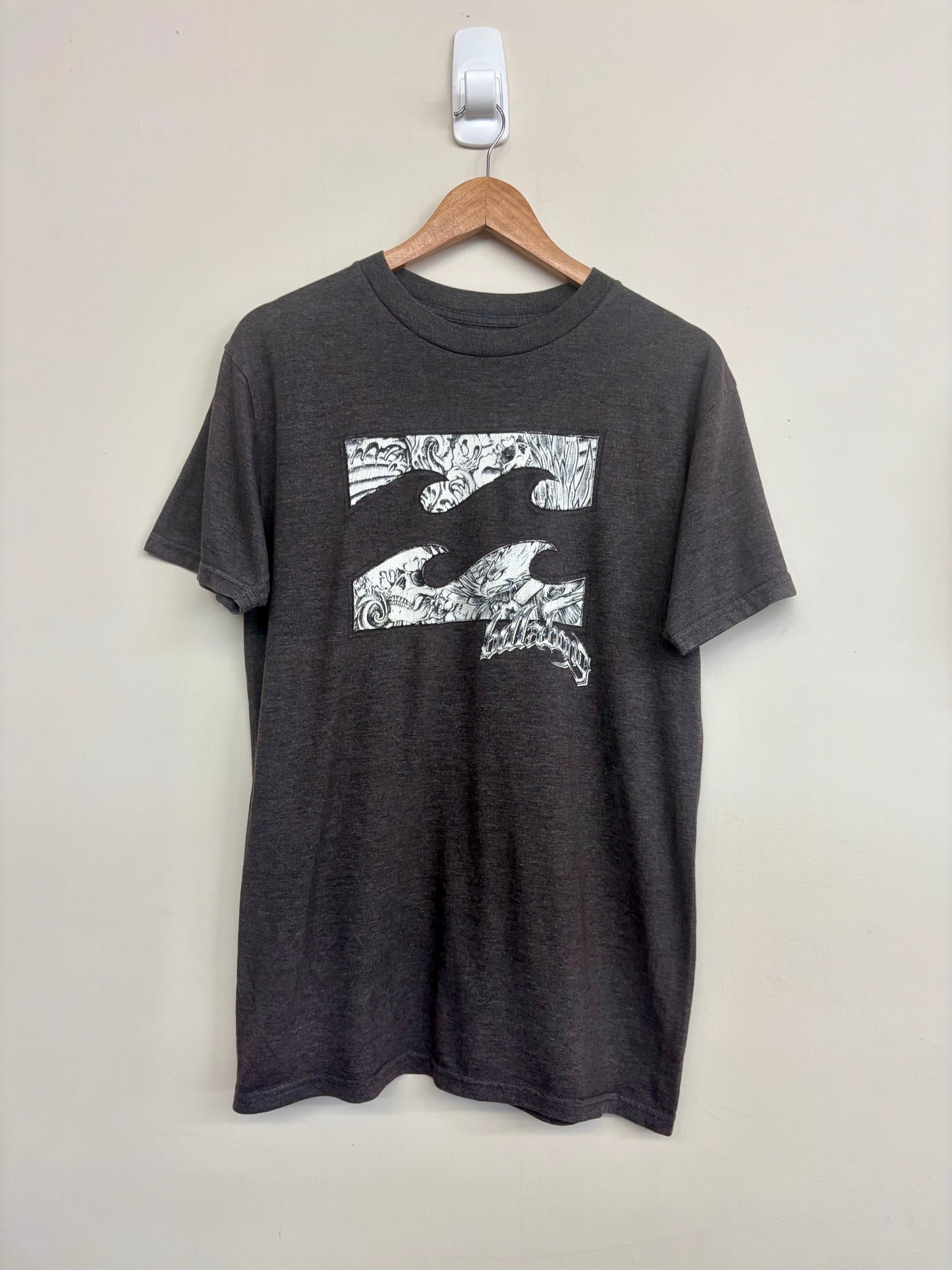 2000s Billabong T-Shirt Large