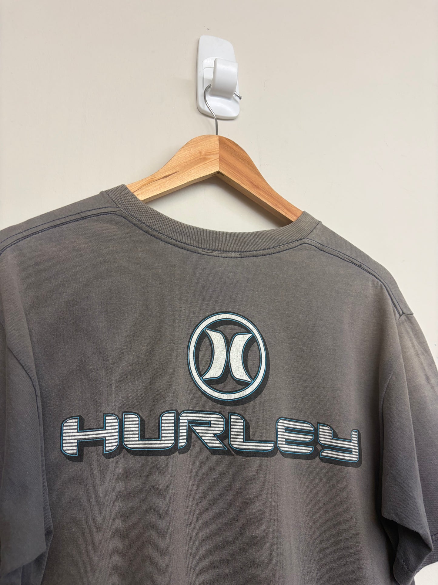 2000s Hurley T-Shirt Large