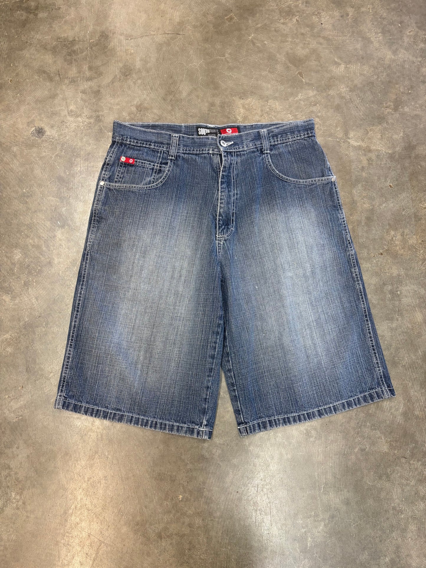 2000s Southpole Redtab Jorts W36”